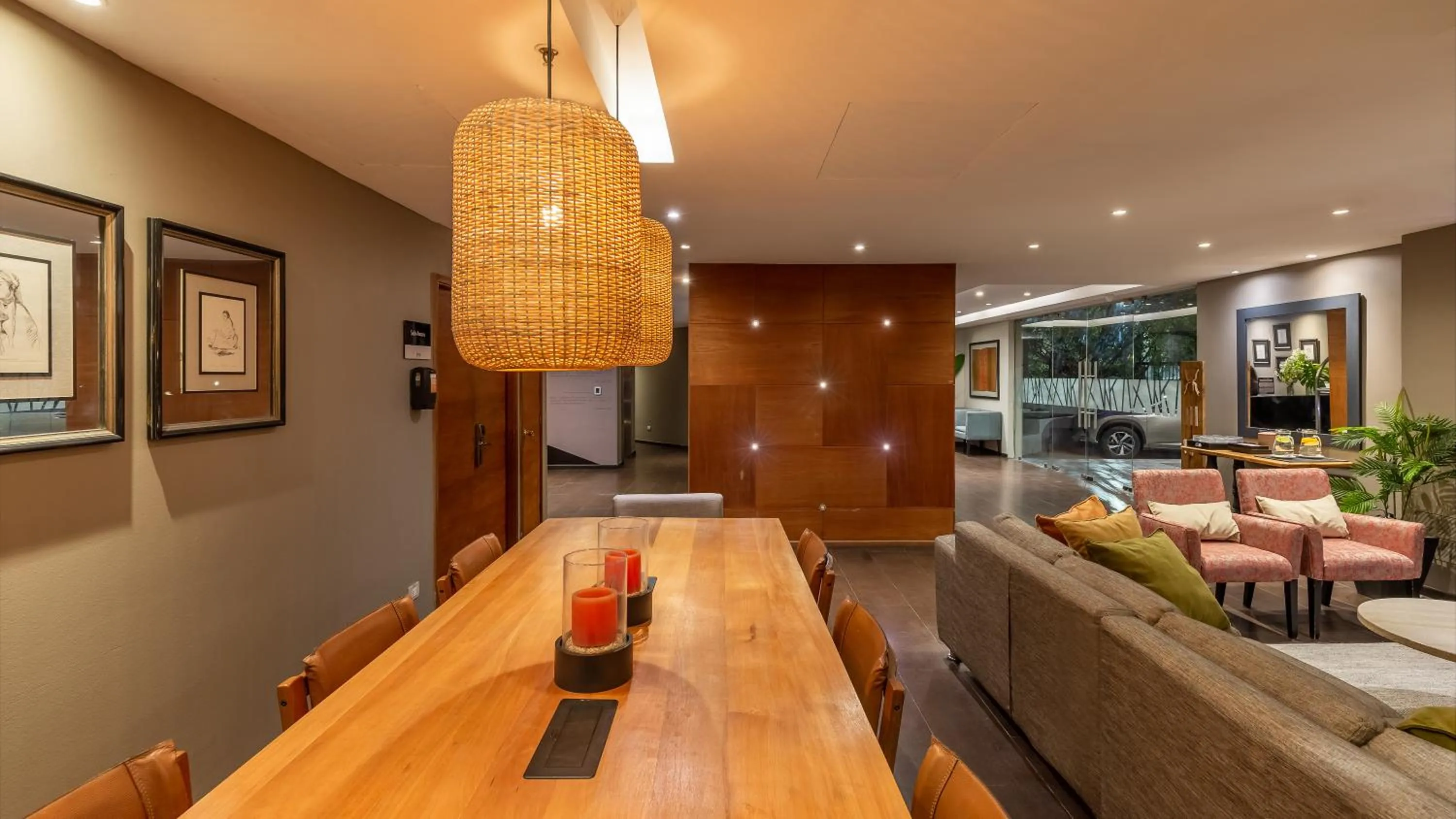 Lobby or reception in Rugendas Hotel Boutique by Time Hotel & Apartments