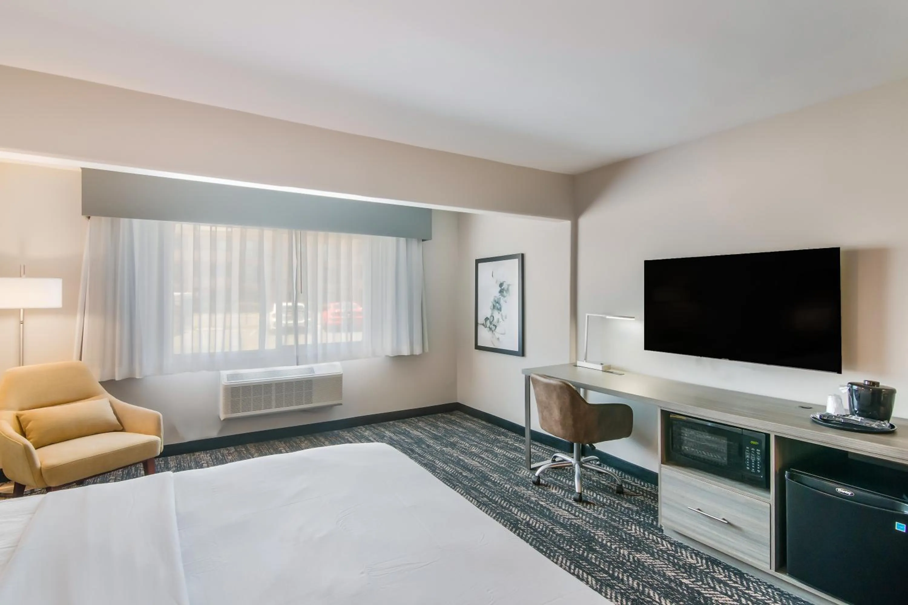 Bedroom, Bed in Hourglass Hotel, an Ascend Collection Hotel