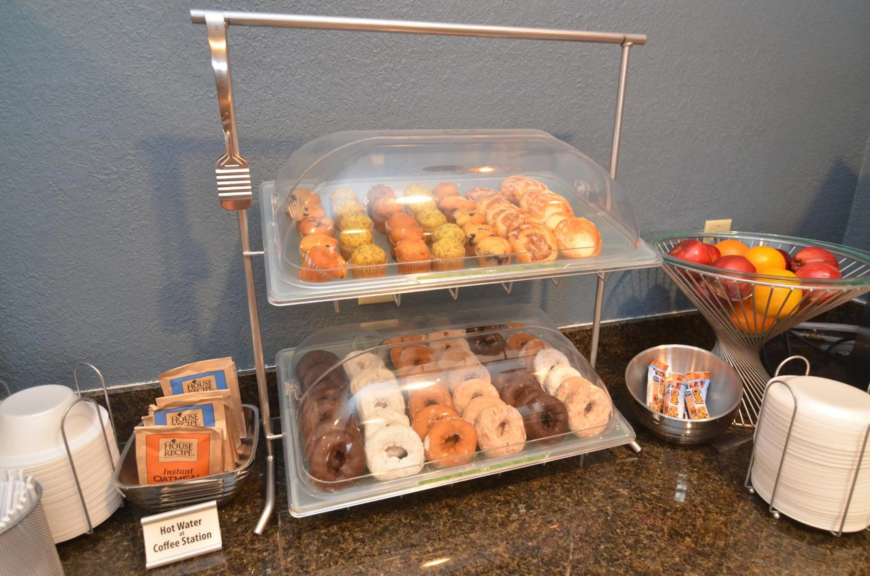 Food in AmericInn by Wyndham Mount Pleasant