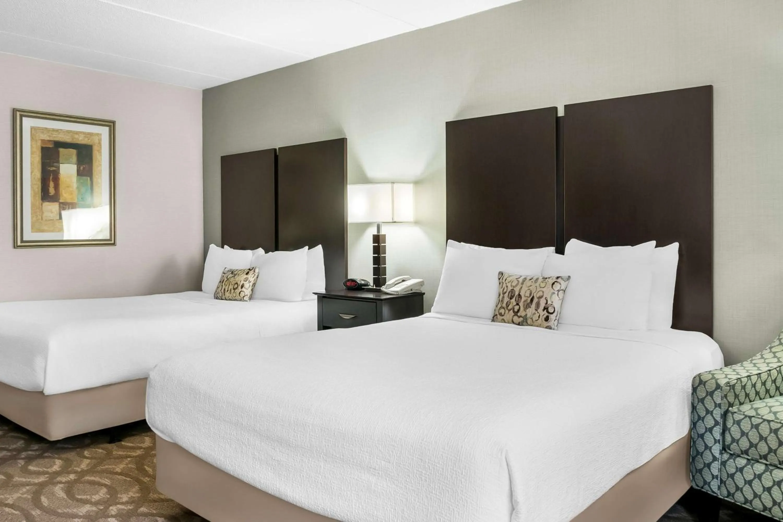 Bedroom, Bed in Best Western Okemos/East Lansing Hotel & Suites