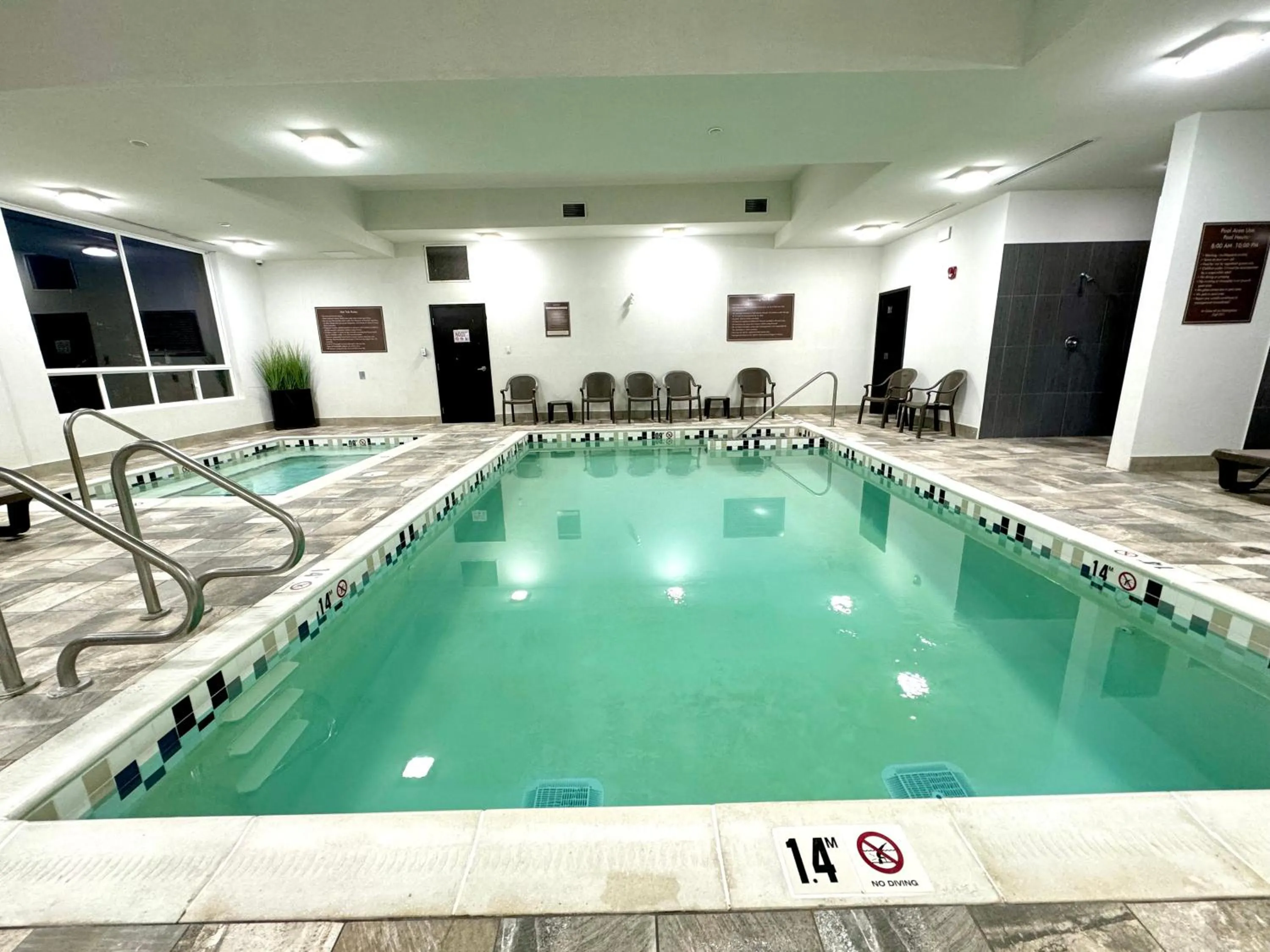 Pool view in Southfort Inn