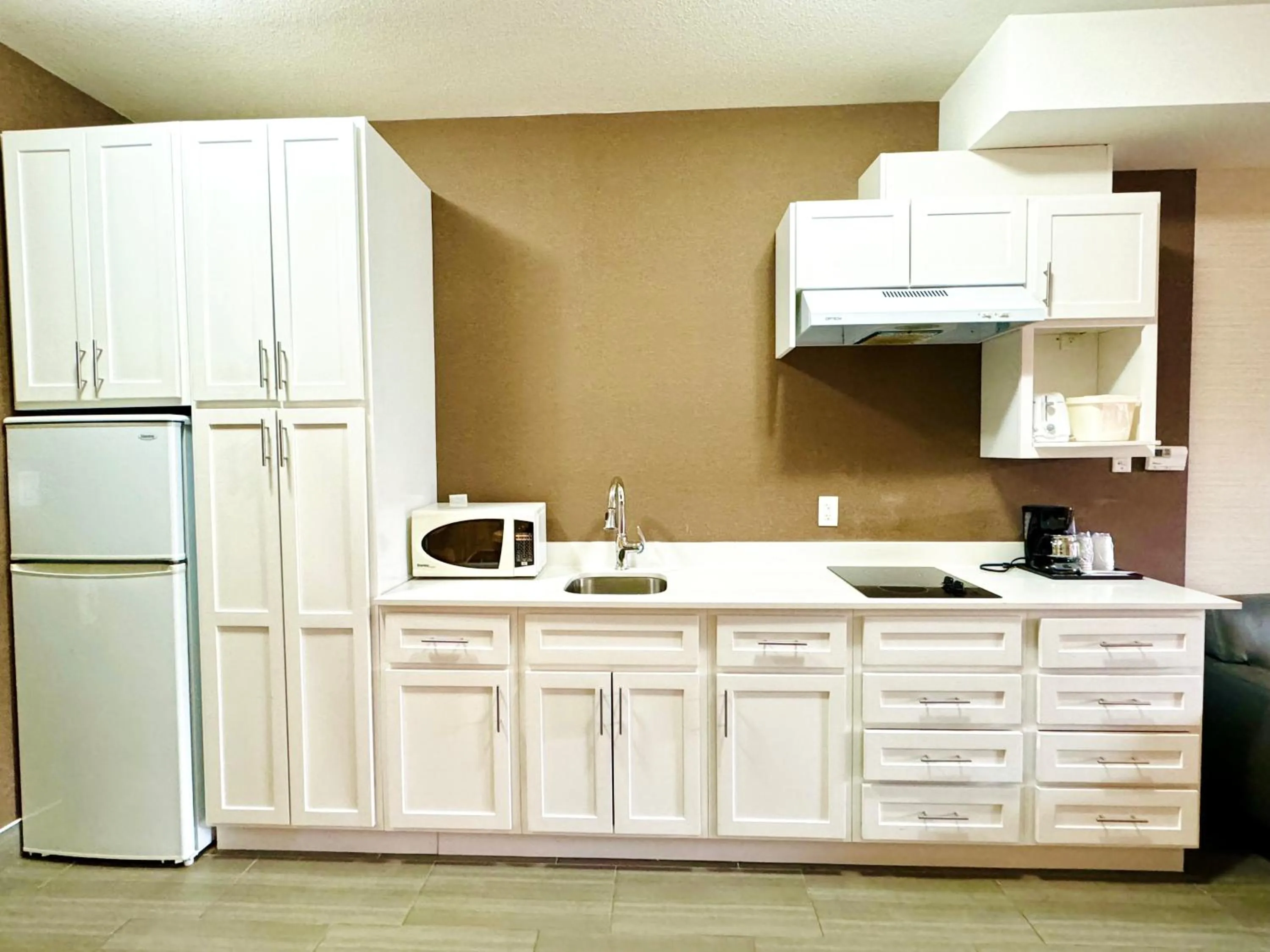 stove in Southfort Inn