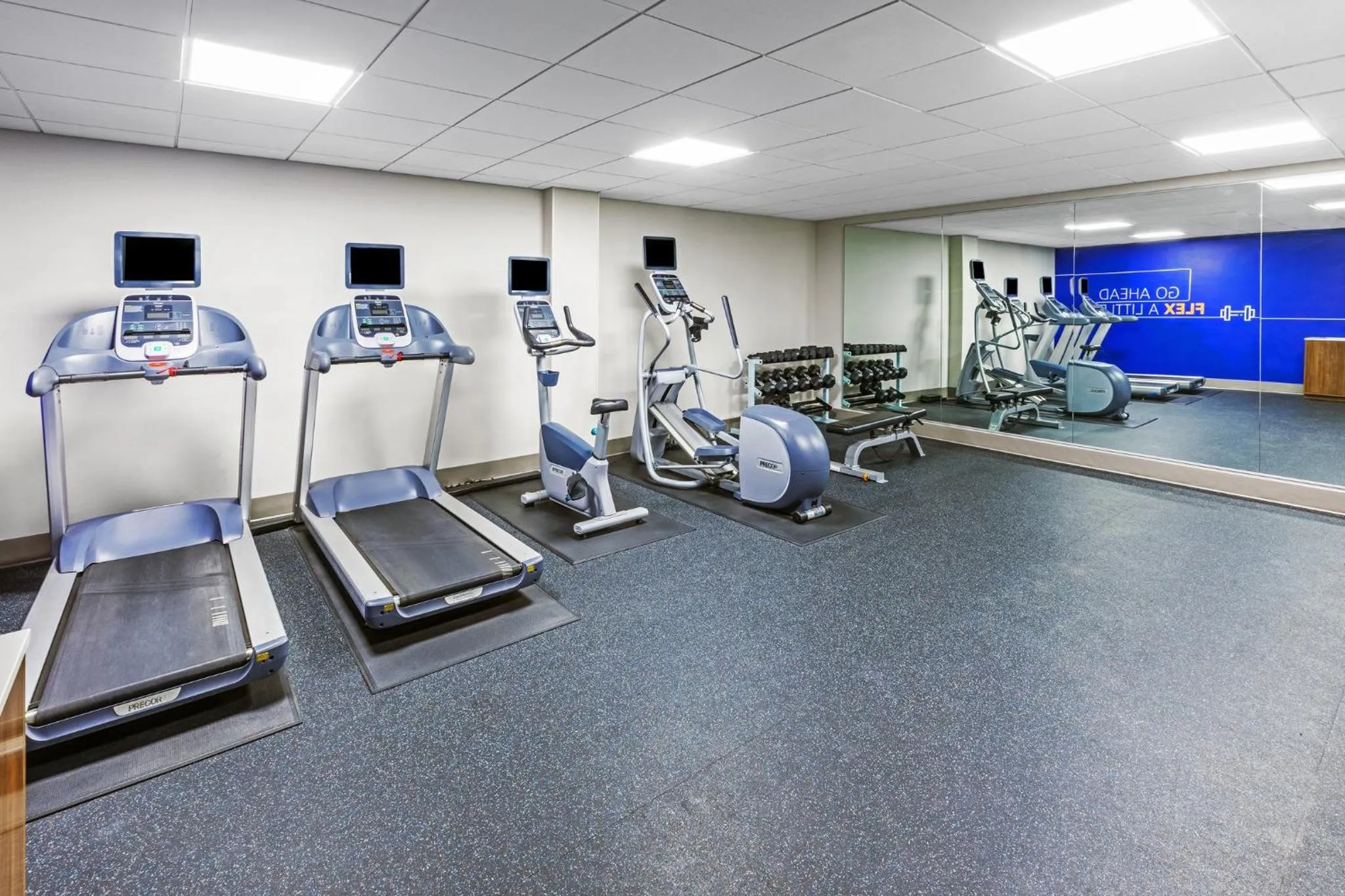 Fitness centre/facilities in Holiday Inn Express El Paso-Central by IHG