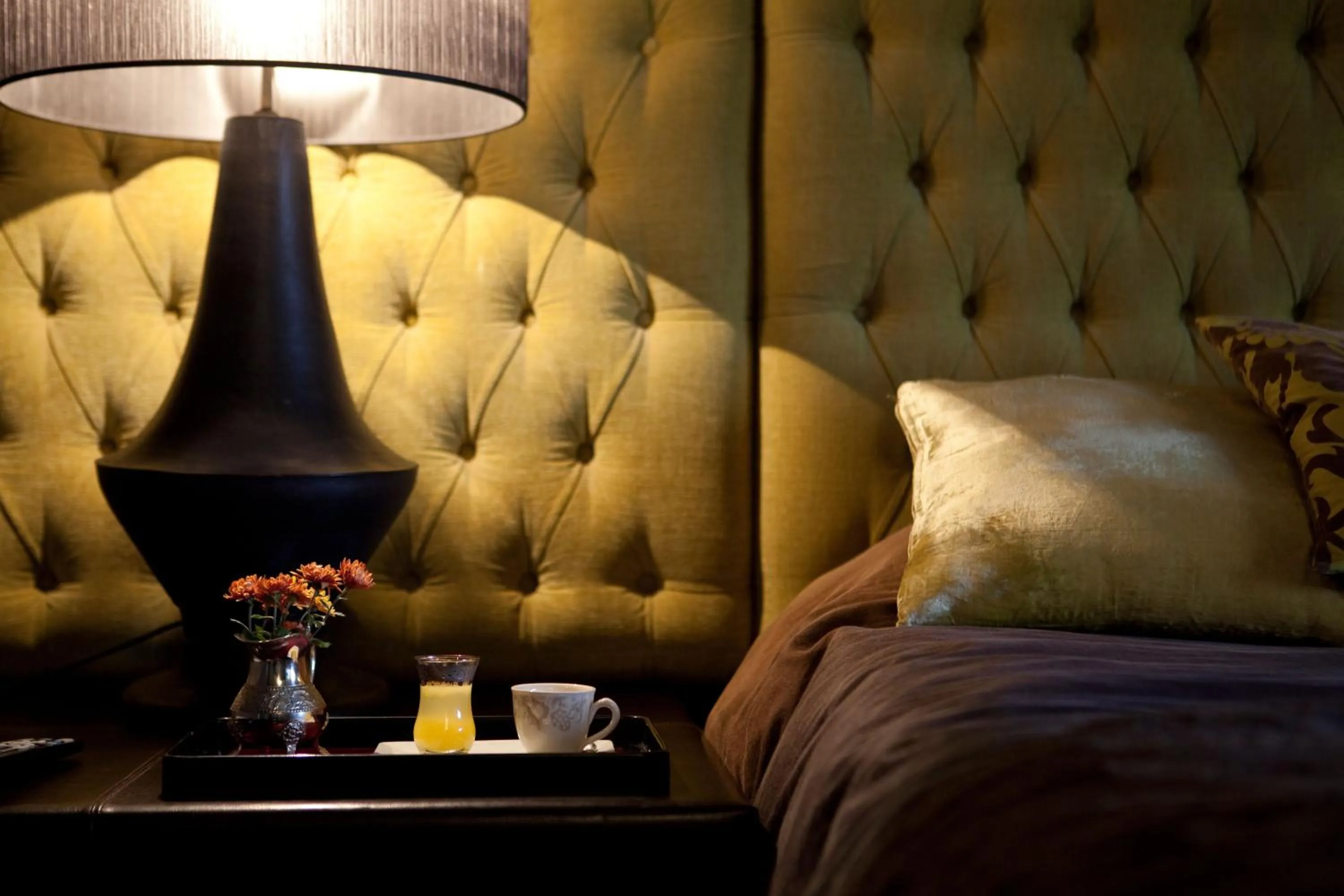 Decorative detail, Bed in Hotel Cardamomo Sigüenza