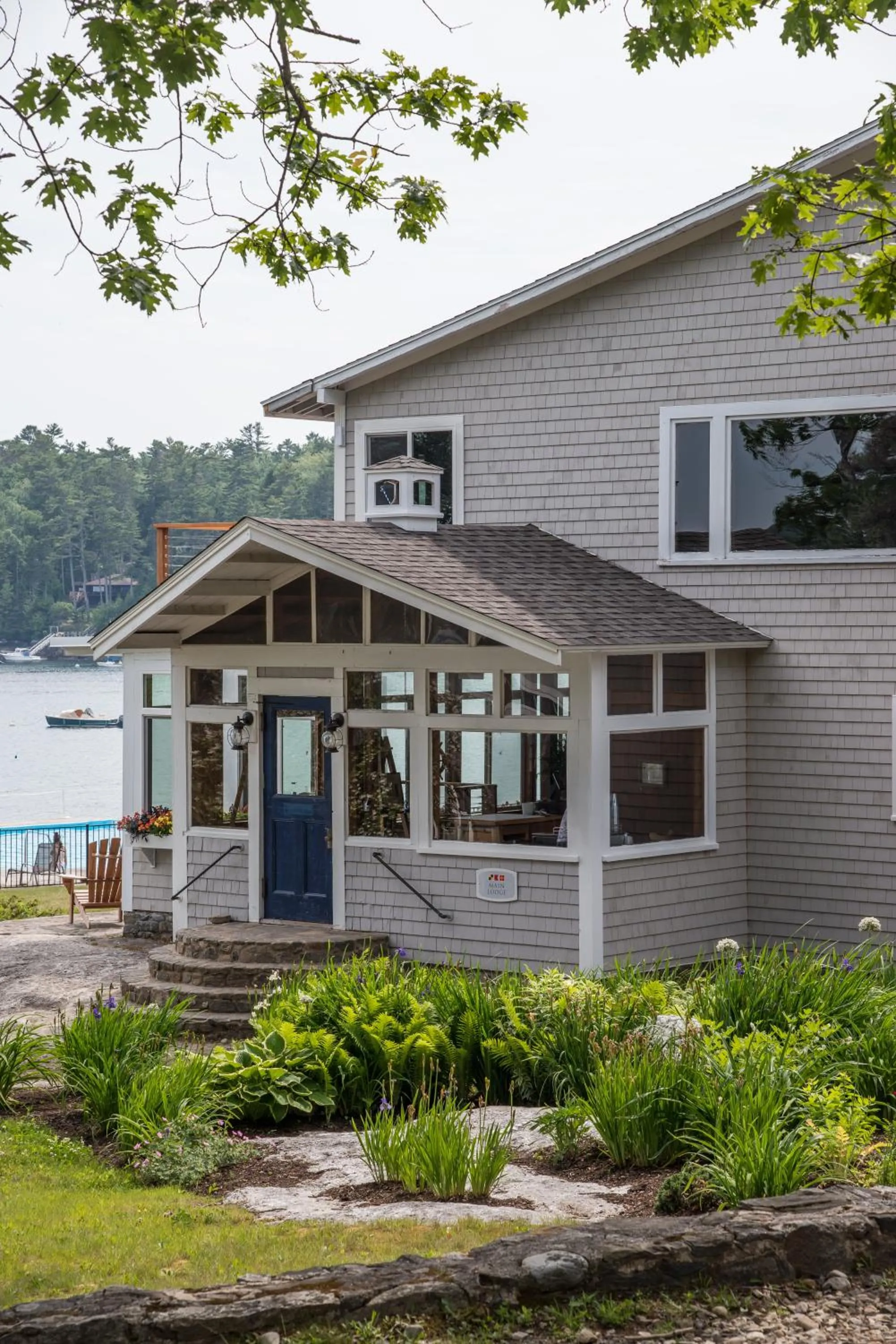 Facade/entrance in Linekin Bay Resort