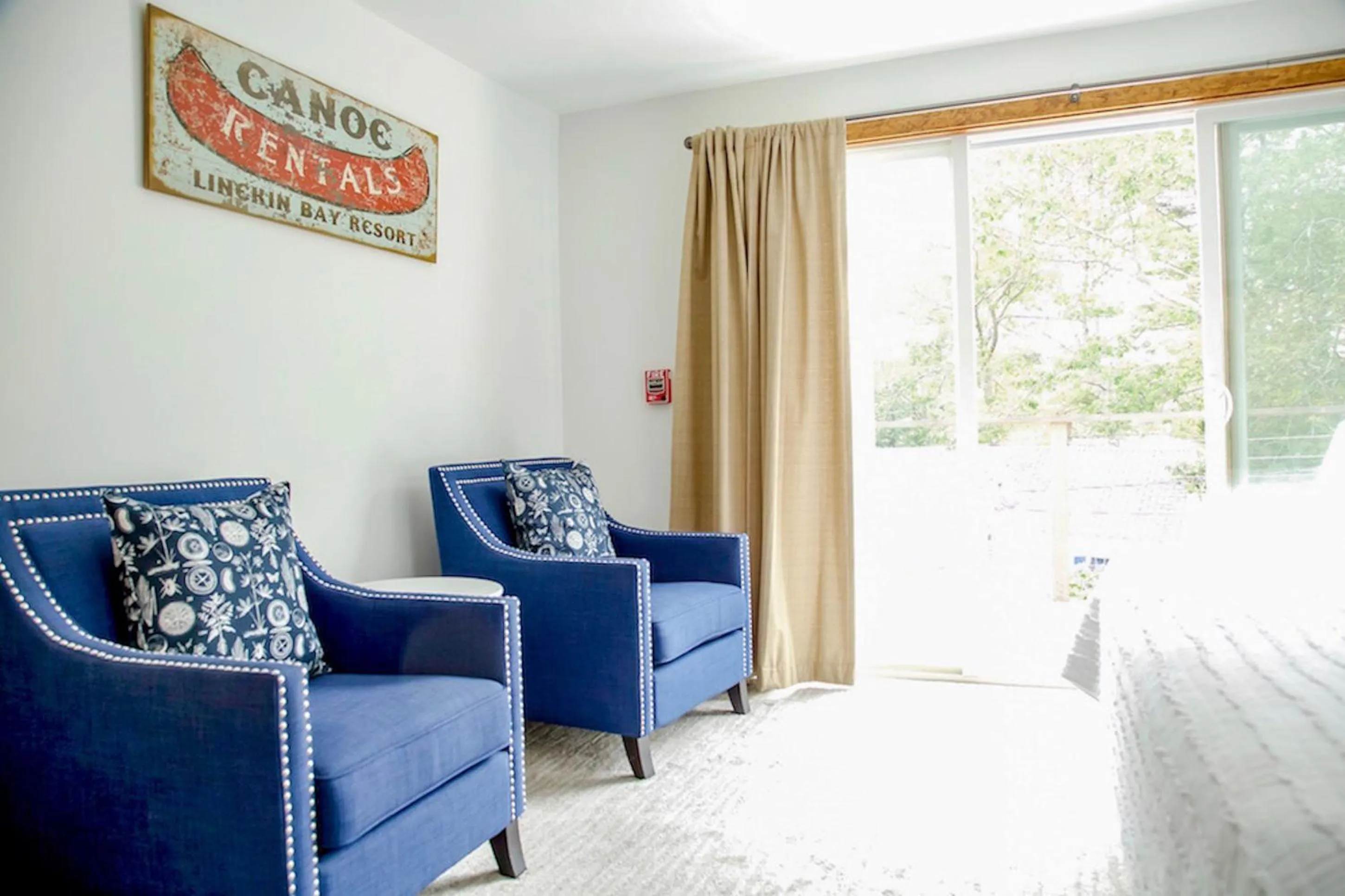 Seating area in Linekin Bay Resort