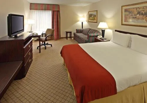 Bed in Holiday Inn Express - Hope by IHG