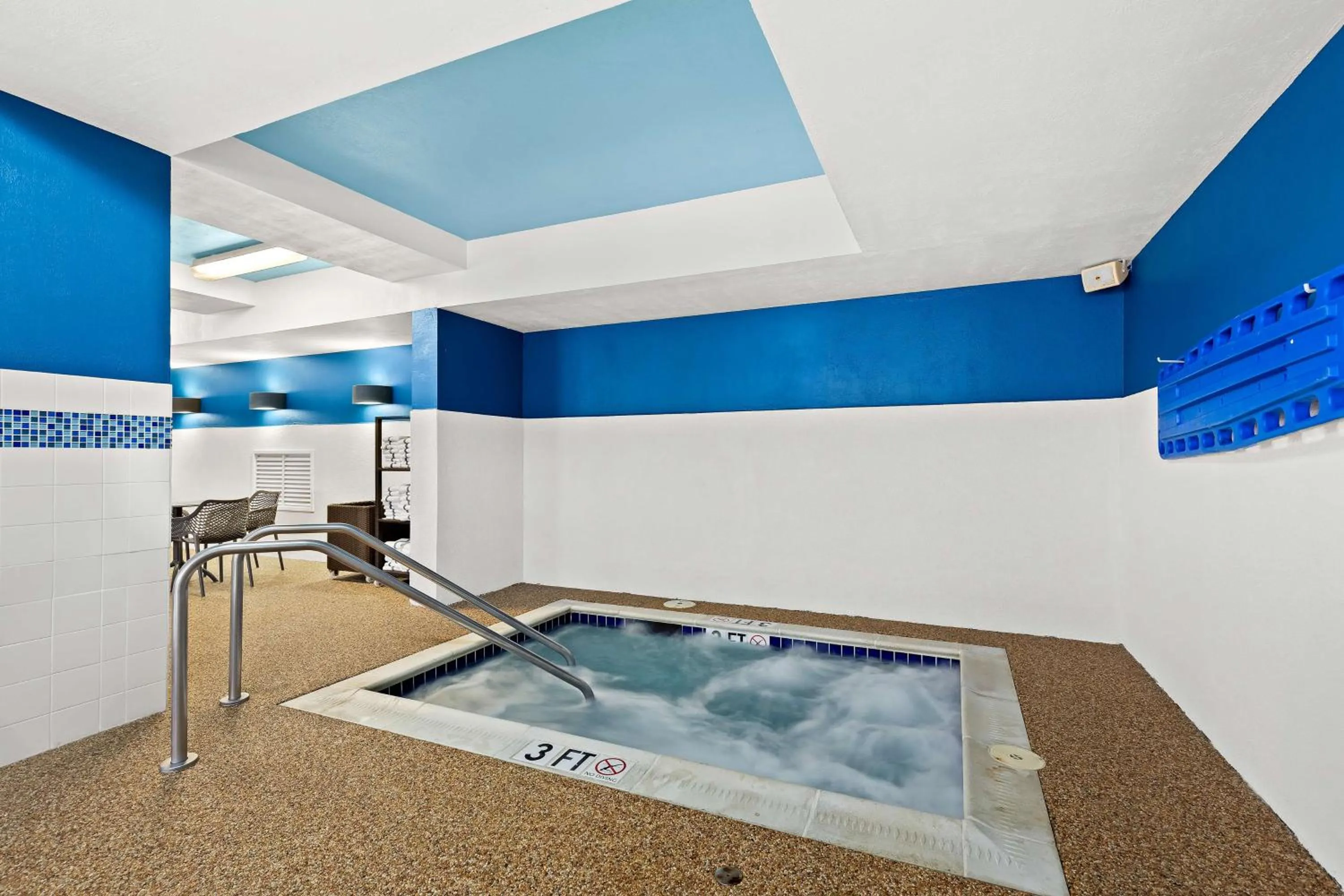 Sports in Hampton Inn & Suites Canton