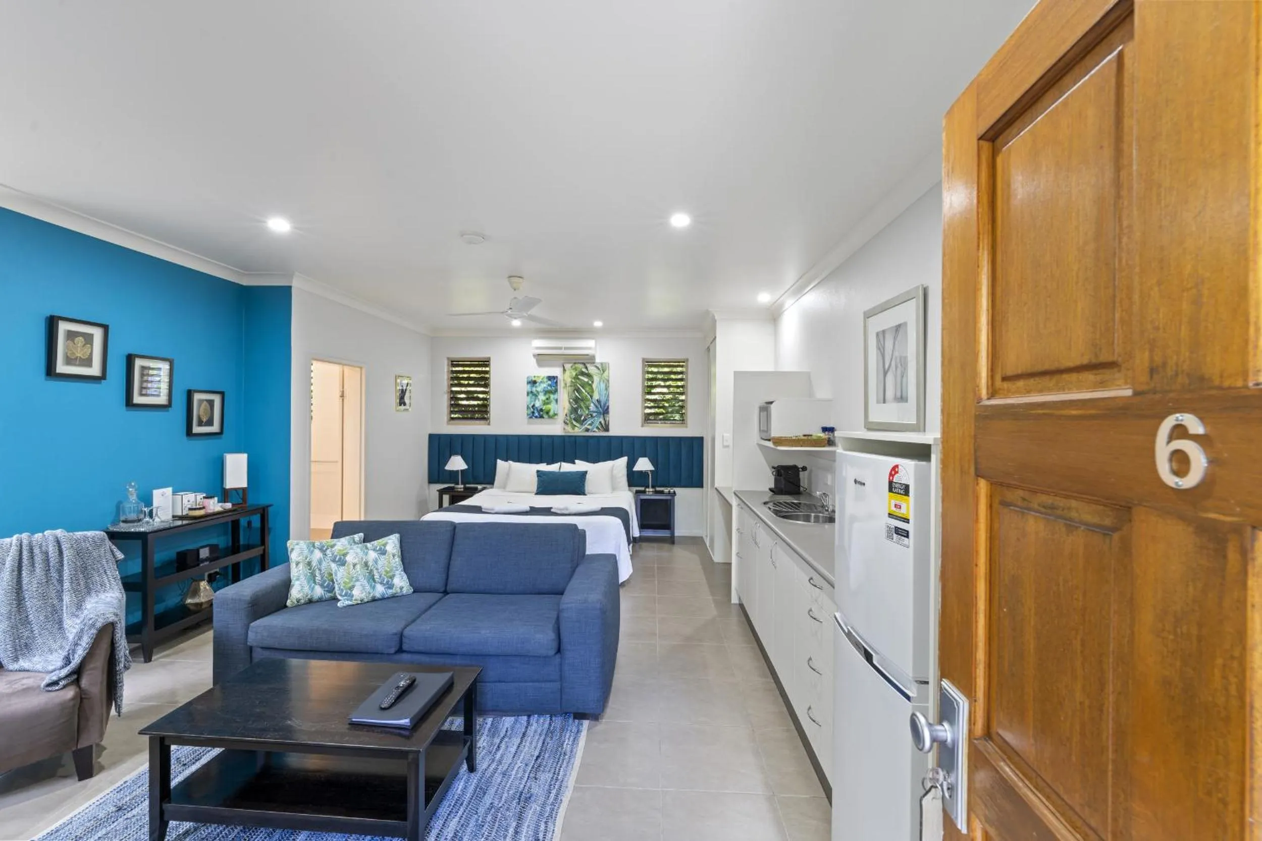 Kitchen or kitchenette in Blue Summit Hideaway