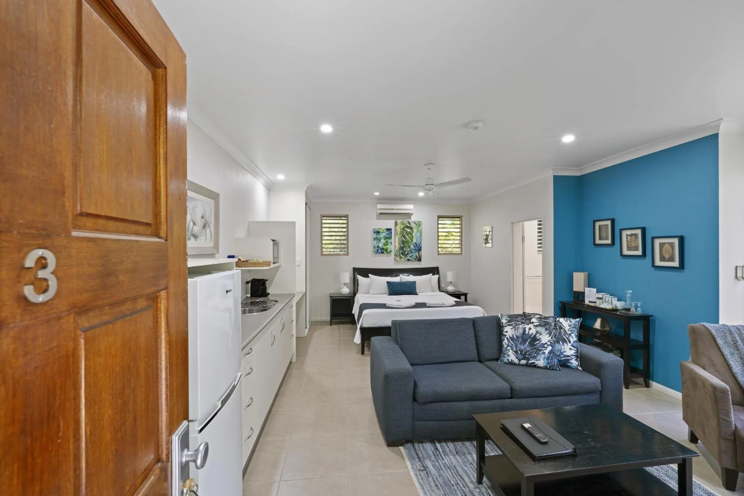 Living room in Blue Summit Hideaway