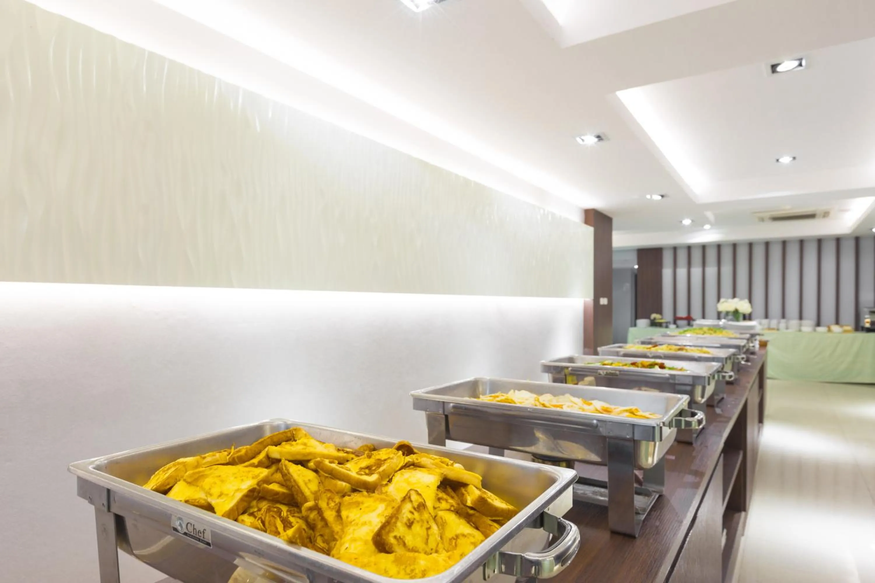 Breakfast in Top View Hotel - SHA Extra Plus