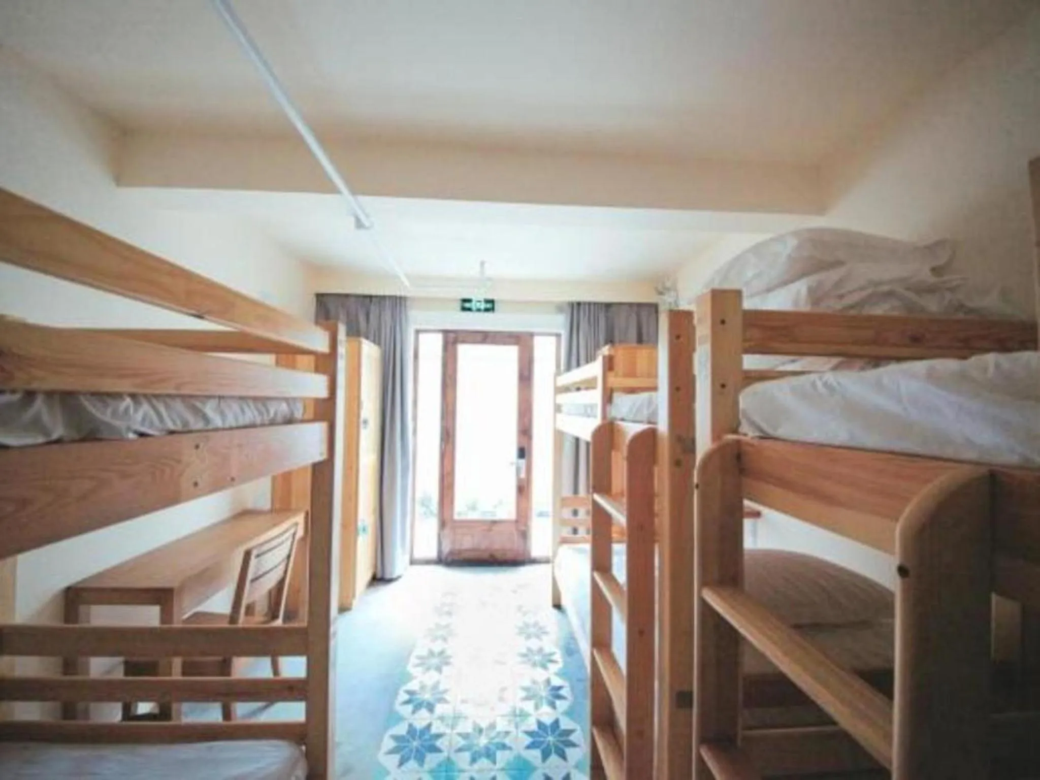 bunk bed, Bed in Lao men dong International Youth Hostel