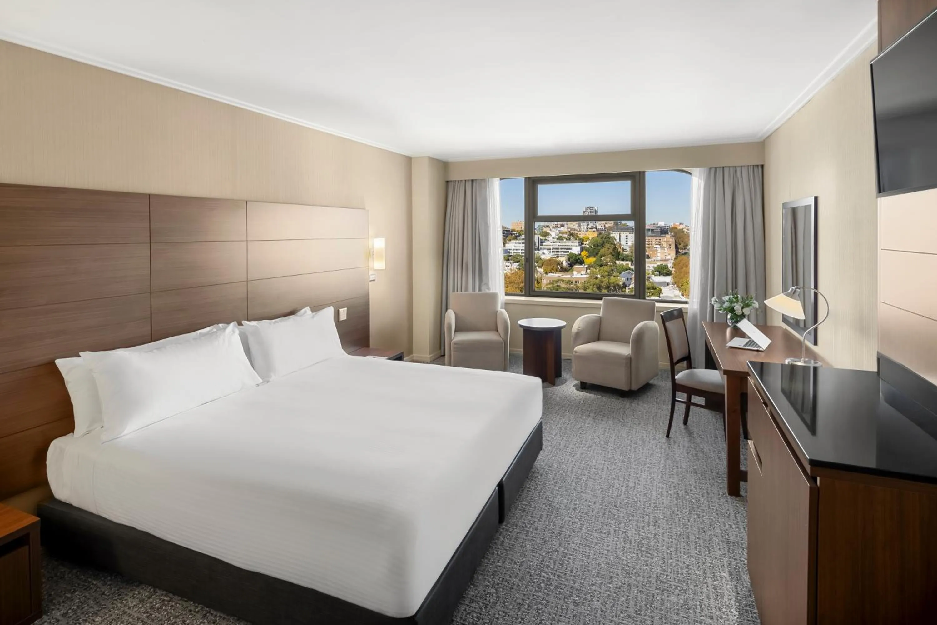 Photo of the whole room, Bed in The Sydney Boulevard Hotel