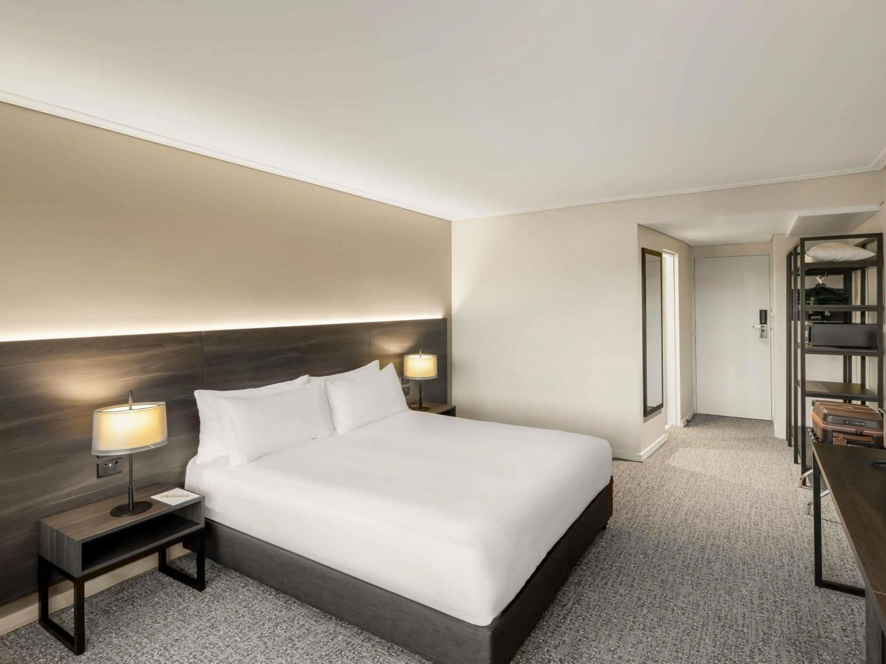 Bedroom, Bed in The Sydney Boulevard Hotel