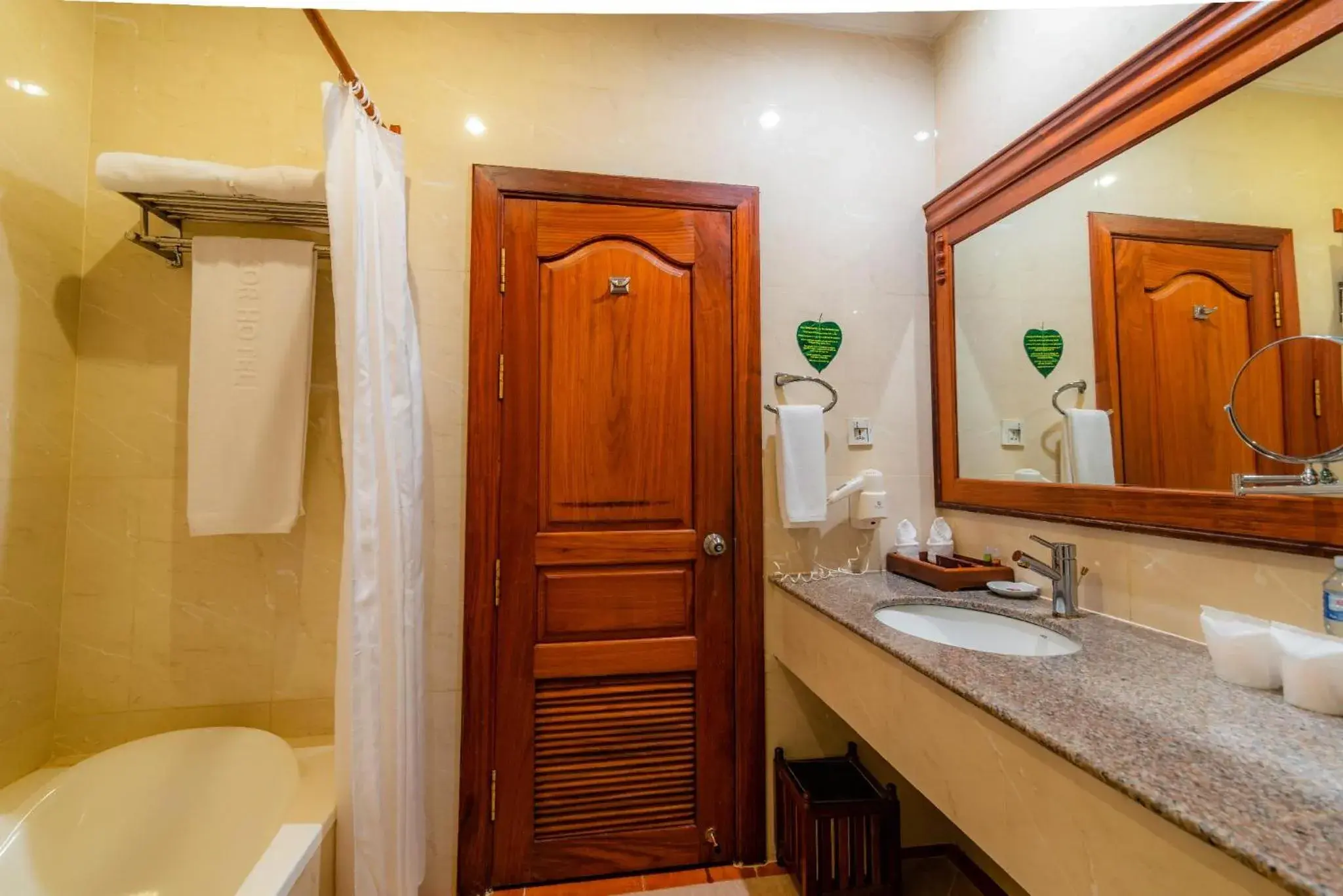 Superior Room in Empress Angkor Resort & Spa Superior Room in Empress Angkor Resort & Spa