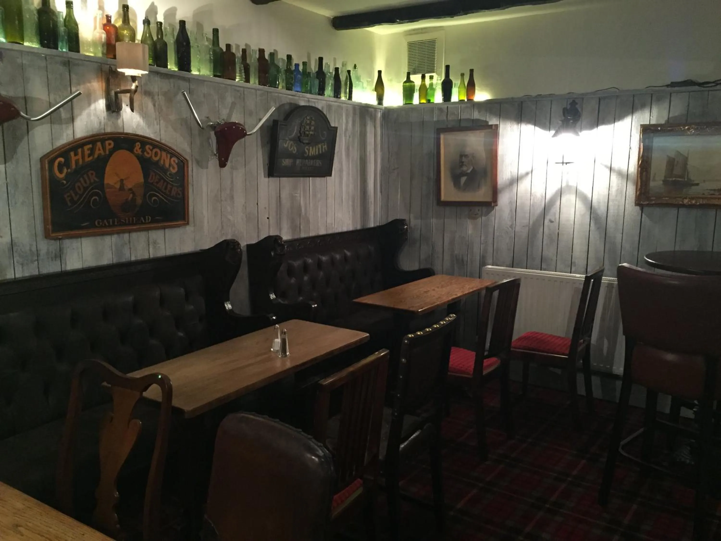 Lounge or bar in Robin Hood Inn