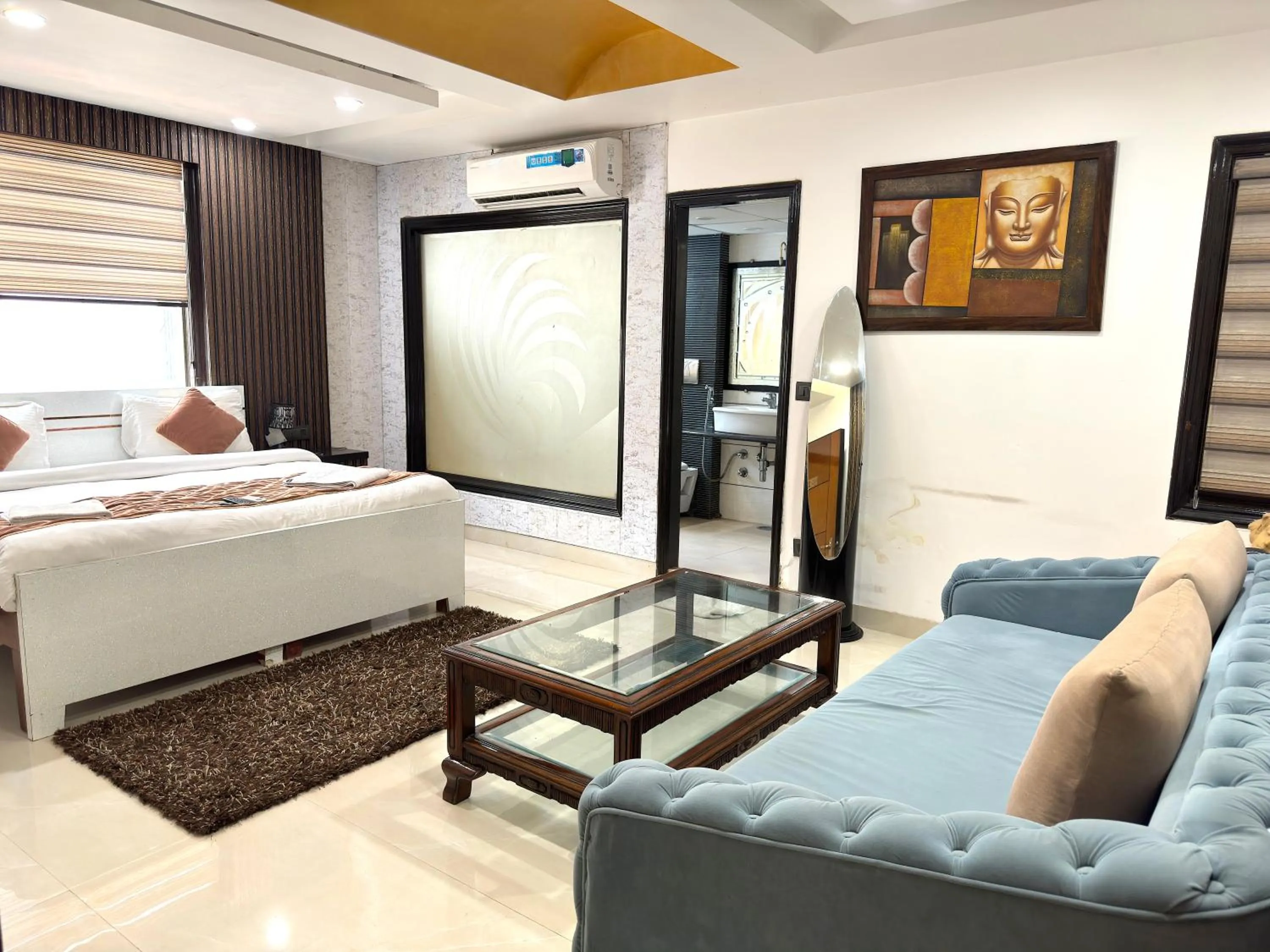 View (from property/room), Bed in Hotel The Daanish Residency - Karol Bagh