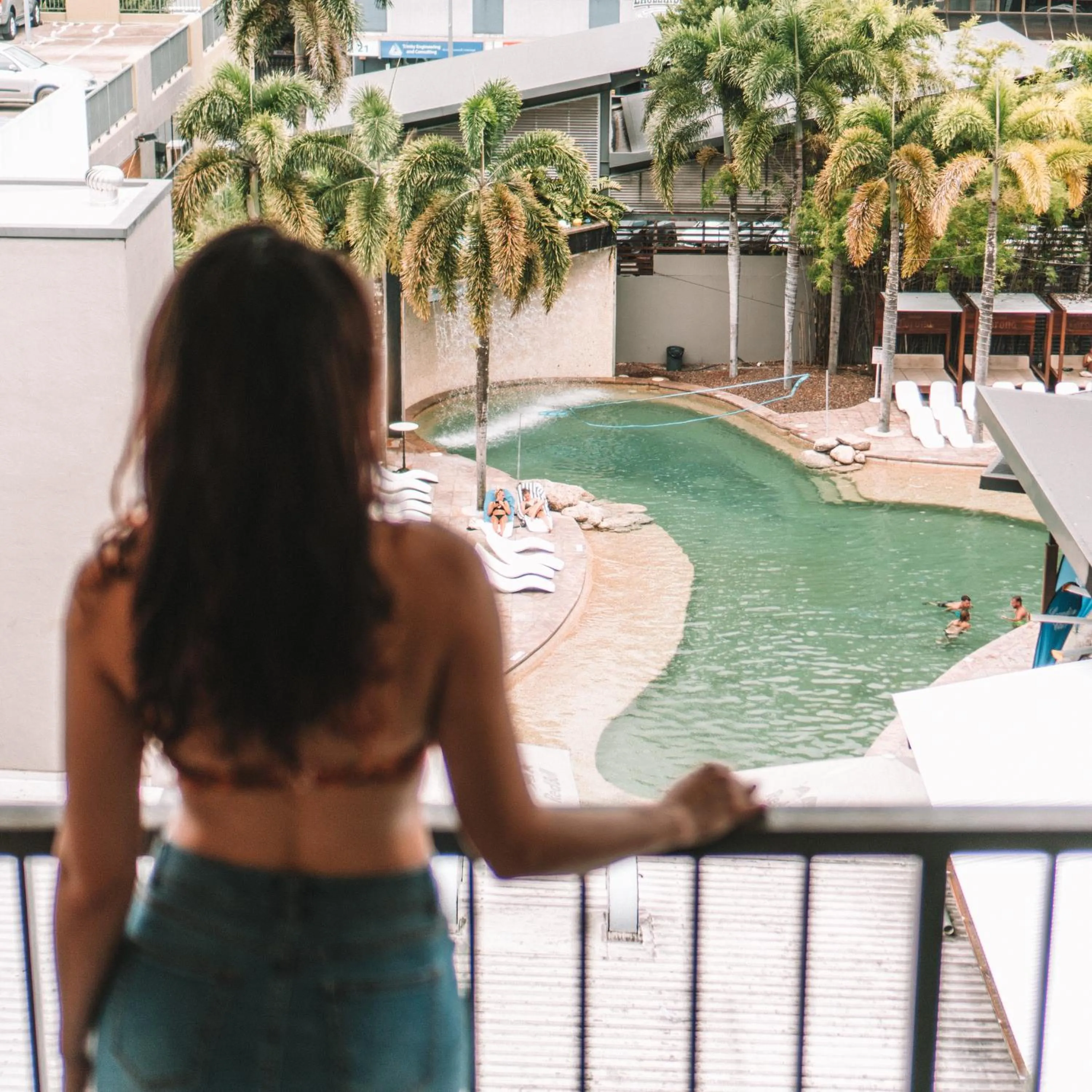 Balcony/Terrace in Gilligan's Hotel & Resort Cairns
