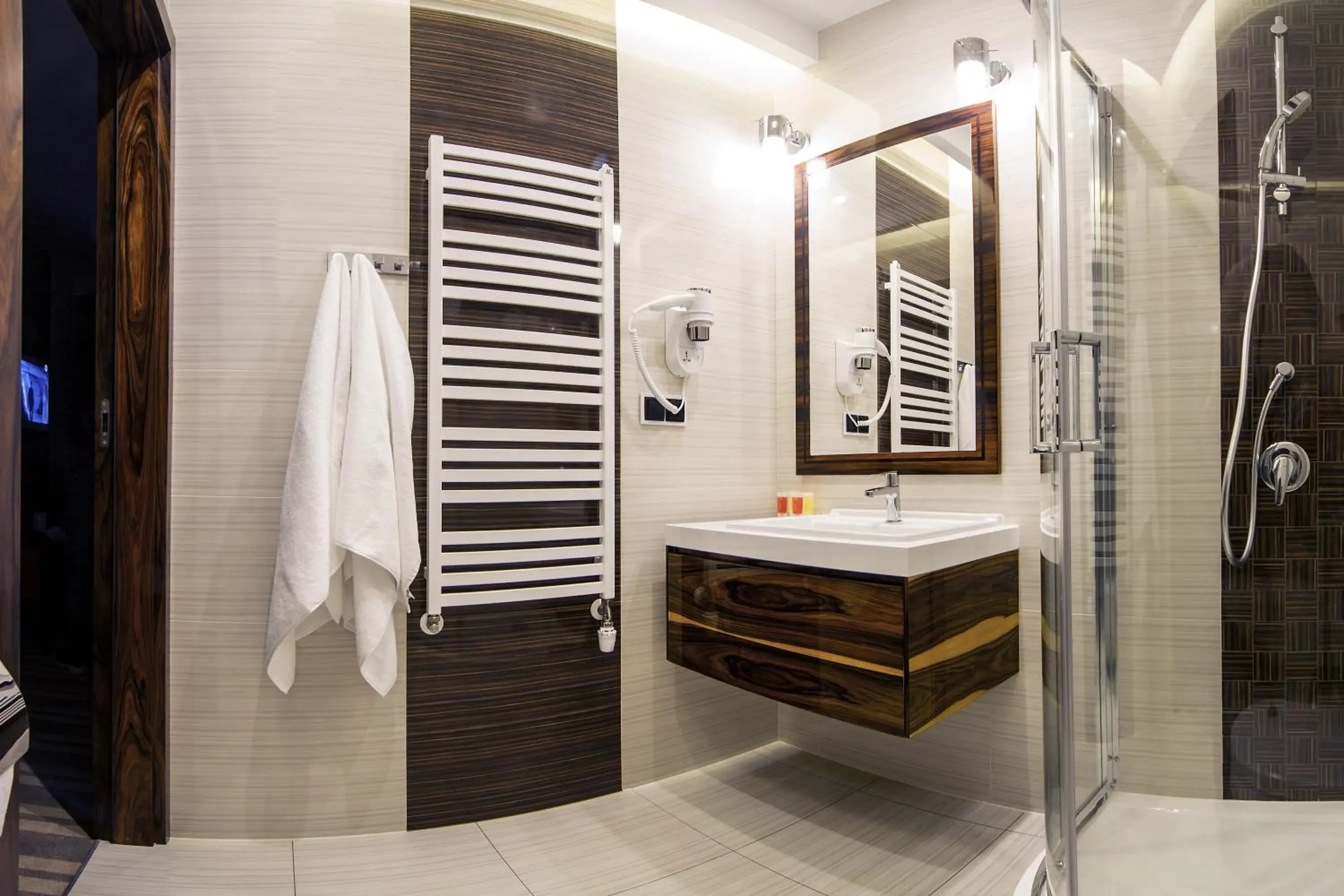 Superior Double Room - single occupancy in Hotel Pory Roku Superior Double Room - single occupancy in Hotel Pory Roku