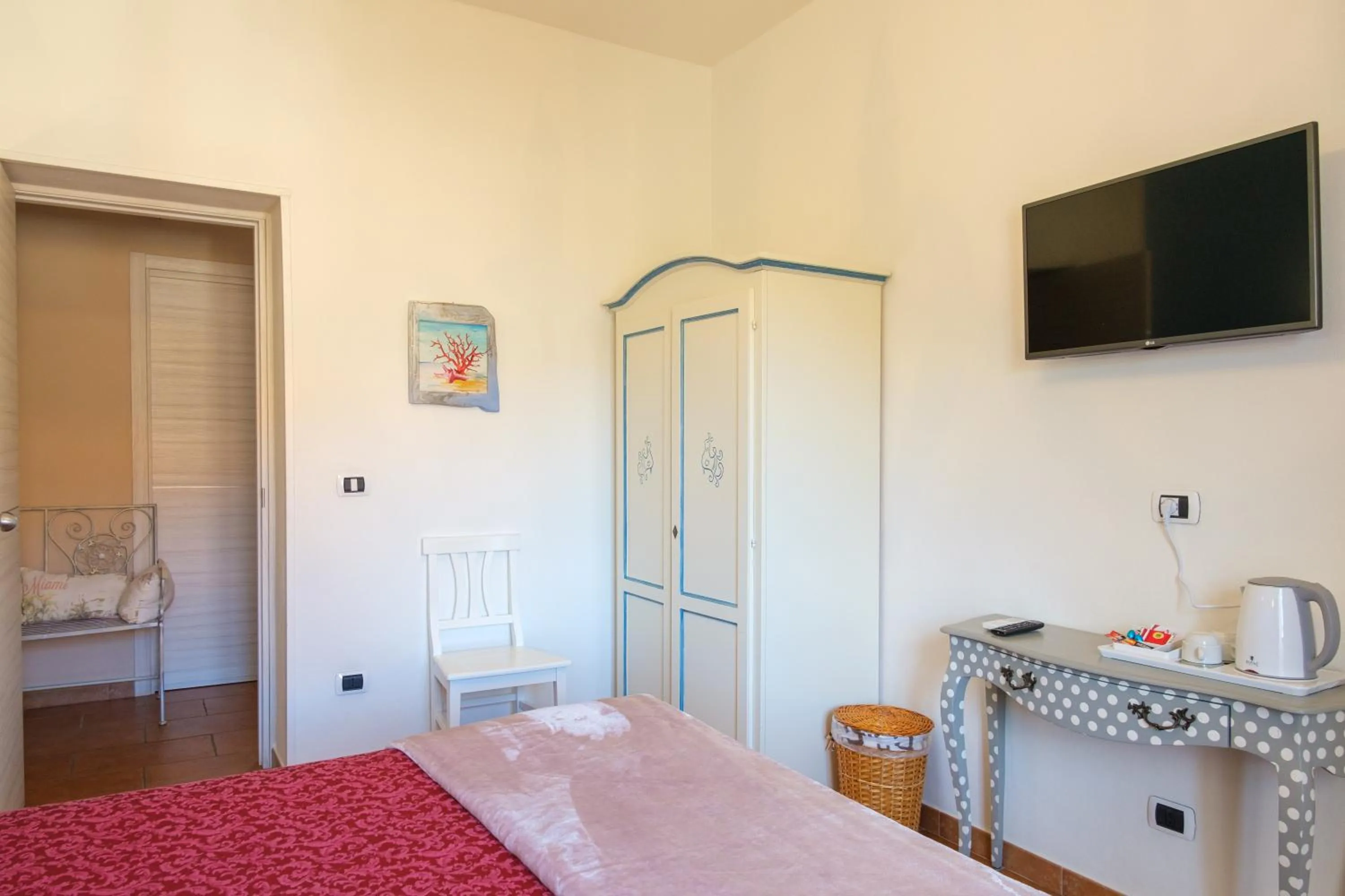 TV and multimedia in Villa Piana