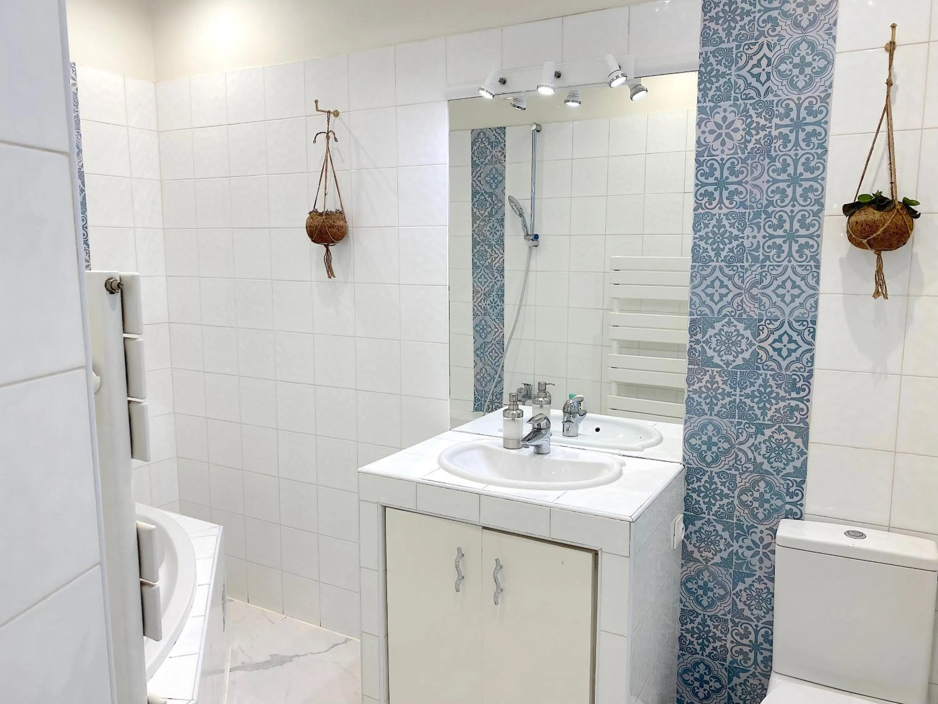 Marvellous Sunbathed 3BR at the heart of Paris
