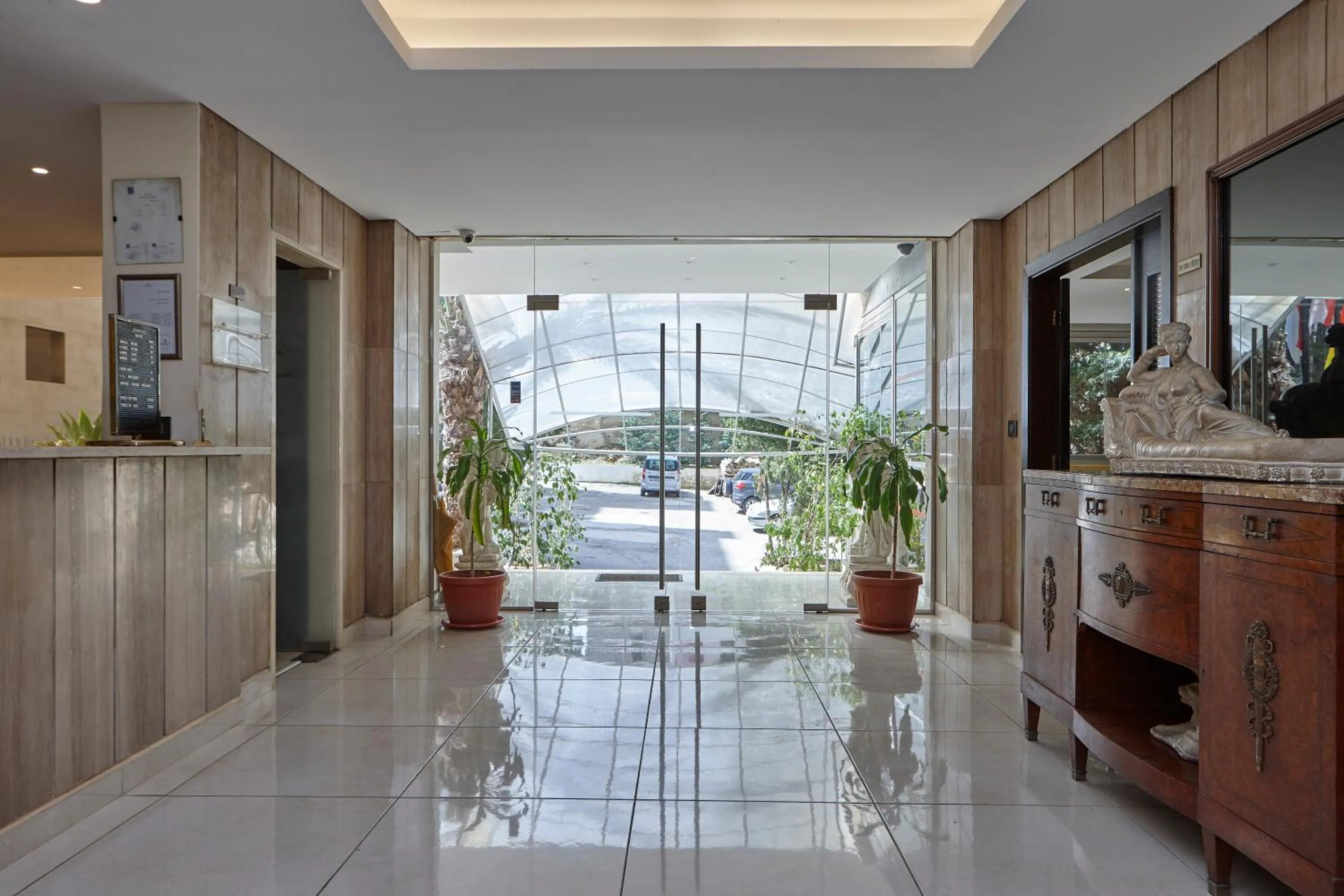 Lobby or reception in Zoukotel Hotel