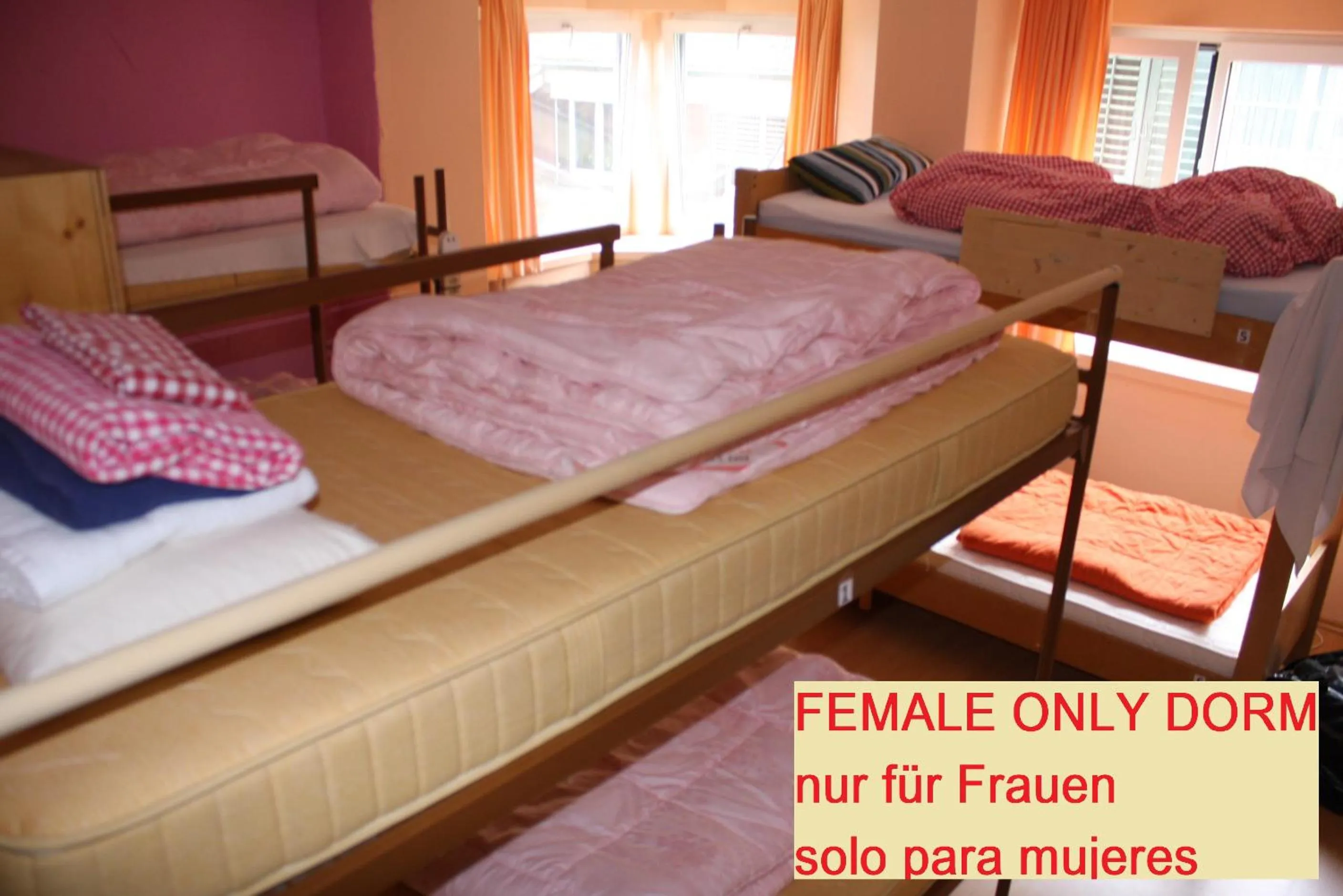 Photo of the whole room, Bed in Oldtown Hostel Otter