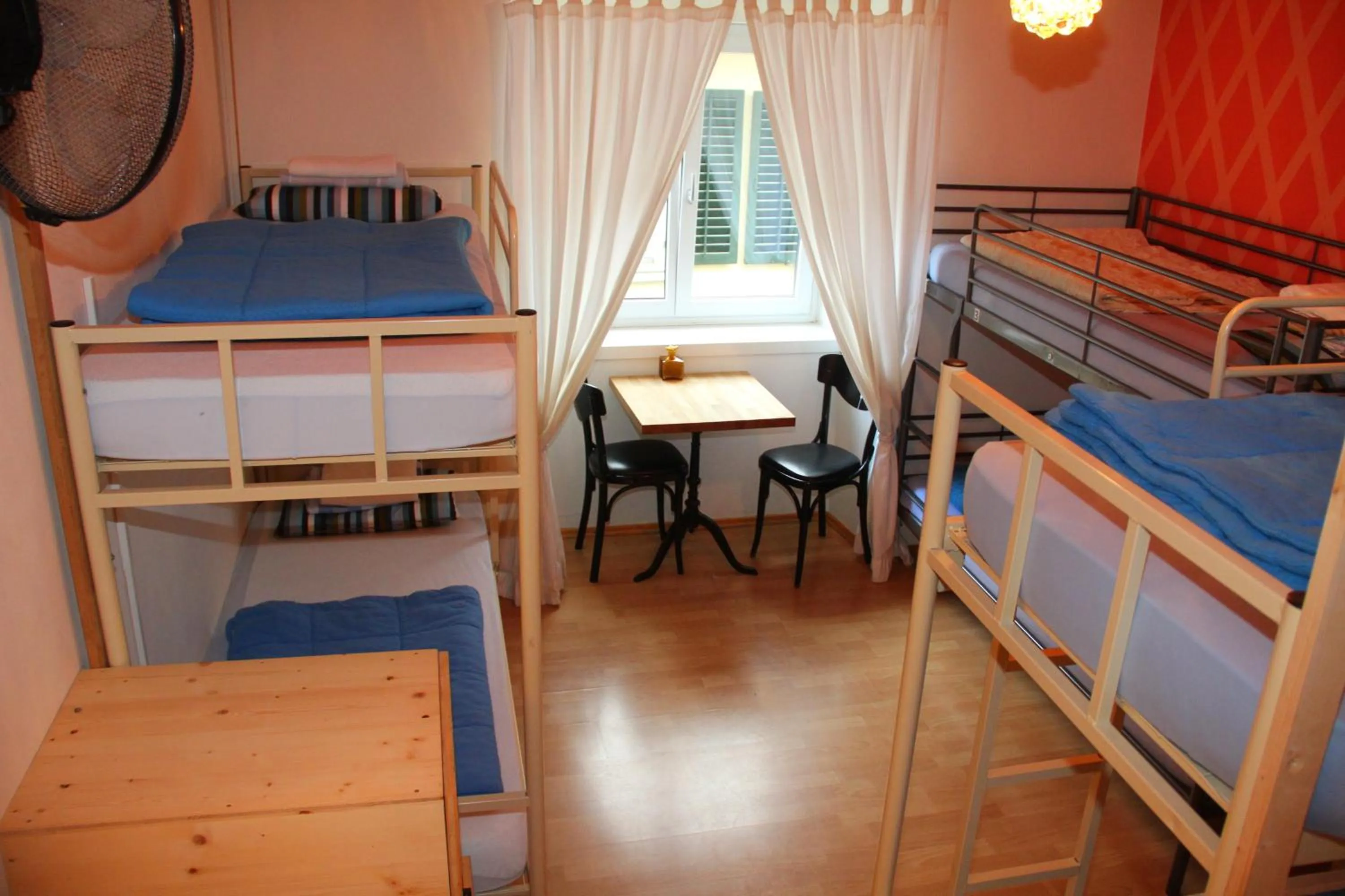 Photo of the whole room, Bed in Oldtown Hostel Otter