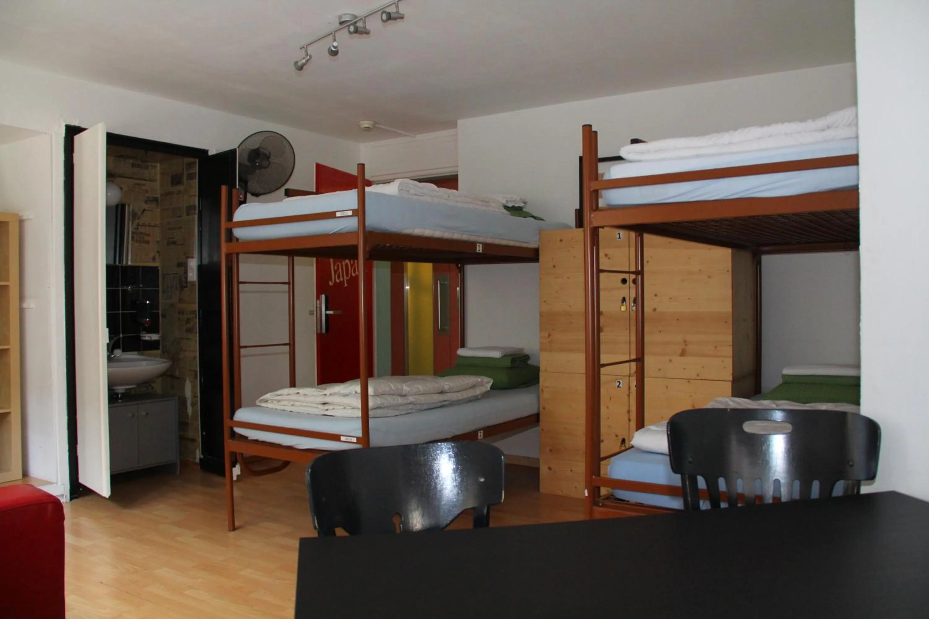 Photo of the whole room, Bed in Oldtown Hostel Otter