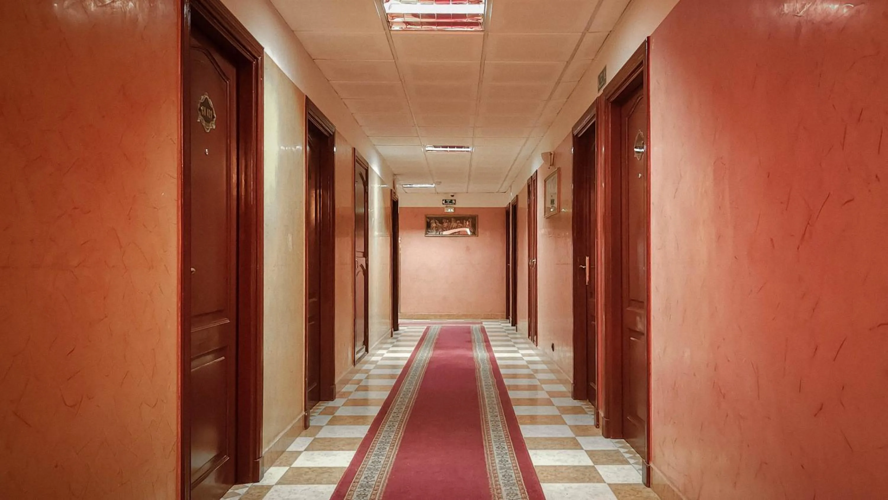 Hôtel Les Ambassadeurs