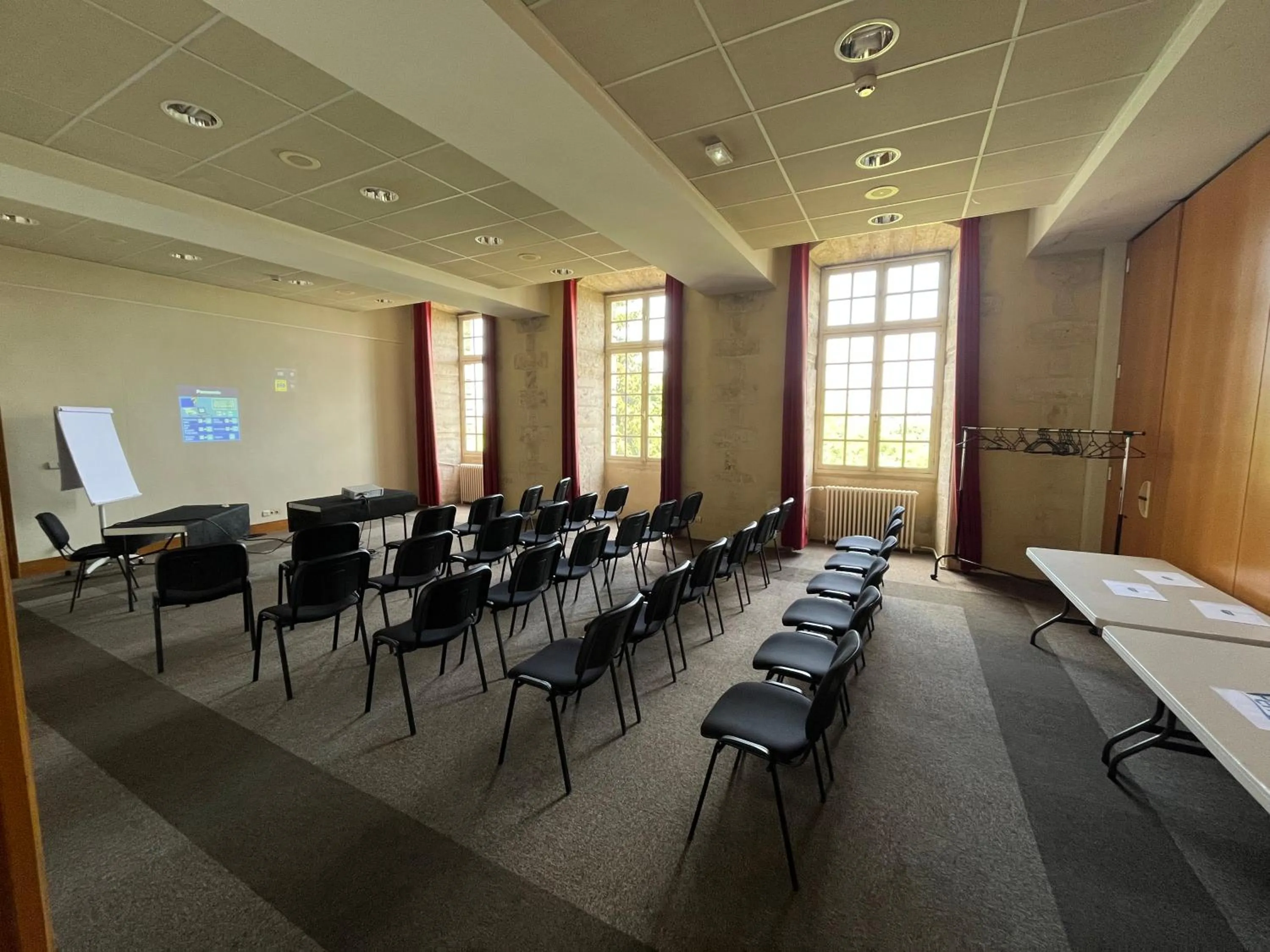 Banquet/Function facilities in Hôtellerie Saint Yves