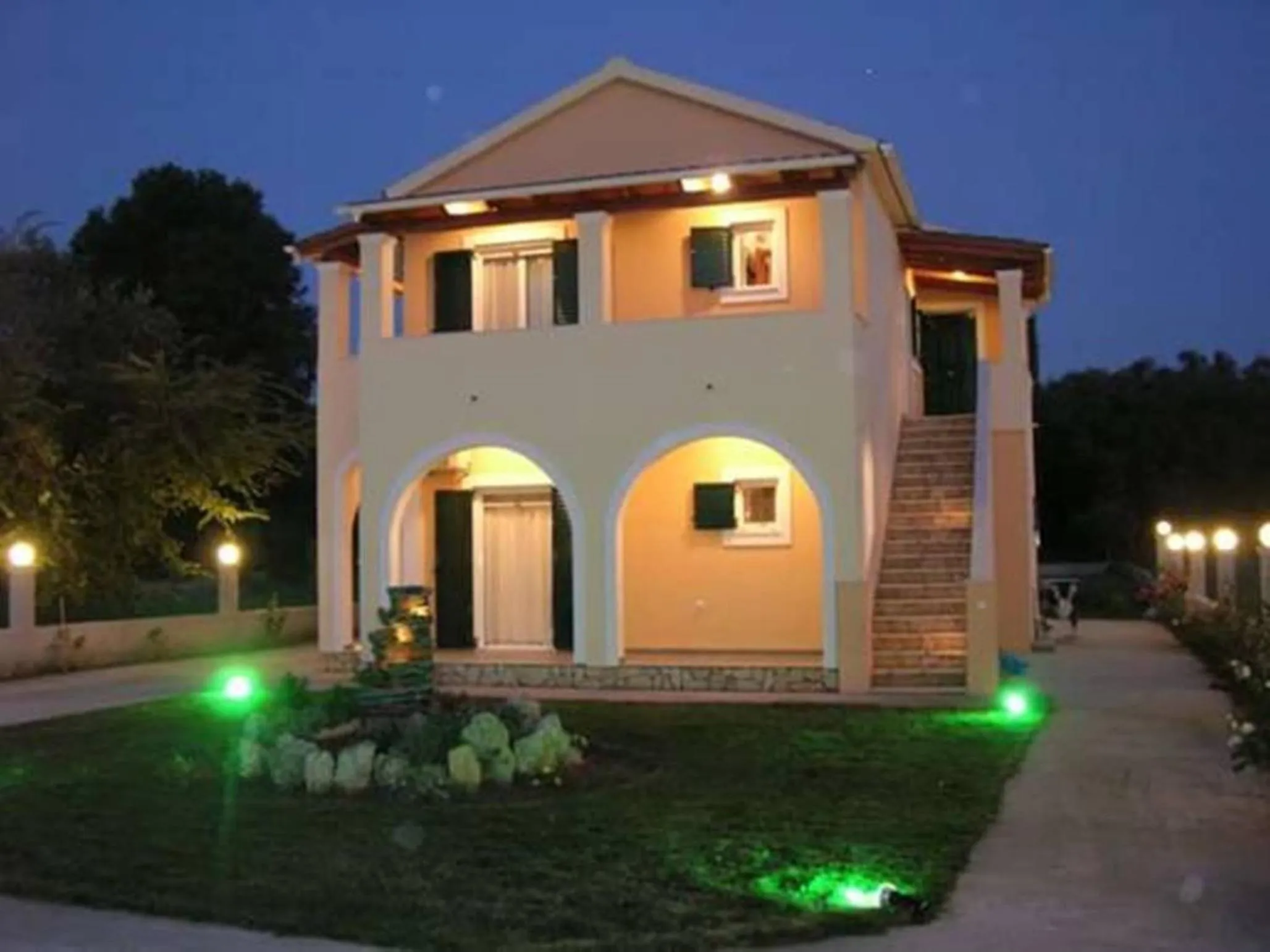 Property building in Georgia Apartments