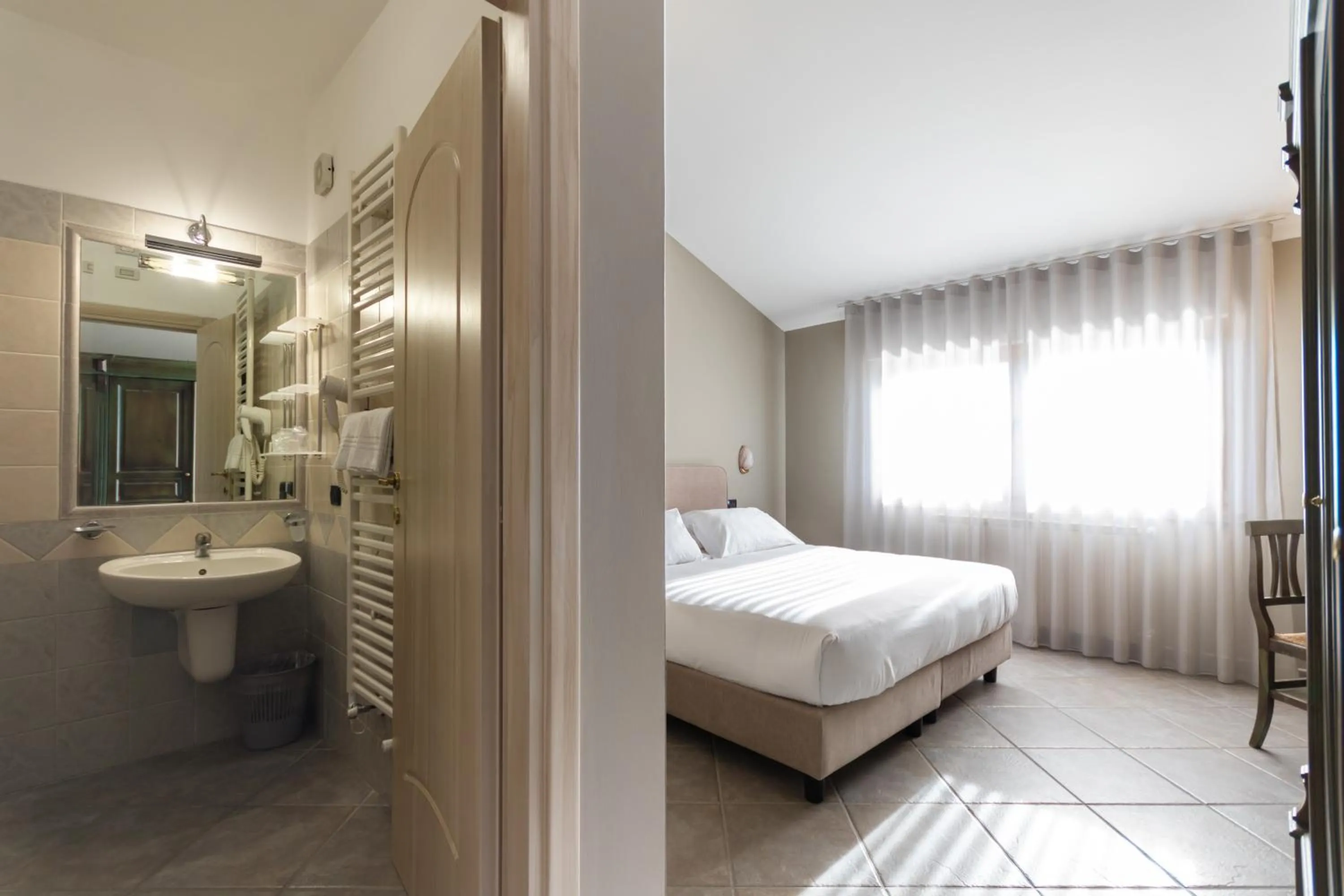 Bed in Hotel Don Luis