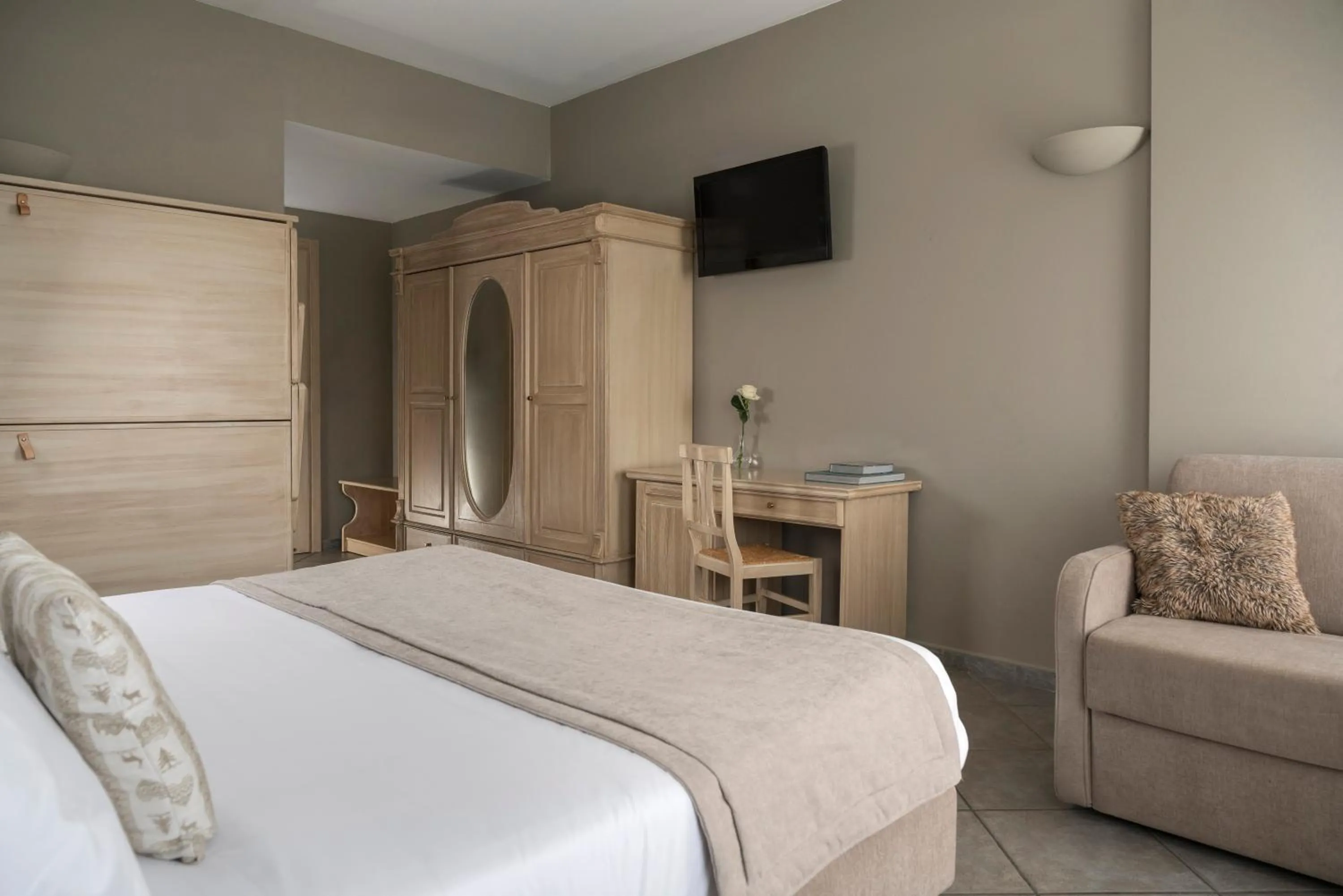 Bed in Hotel Don Luis