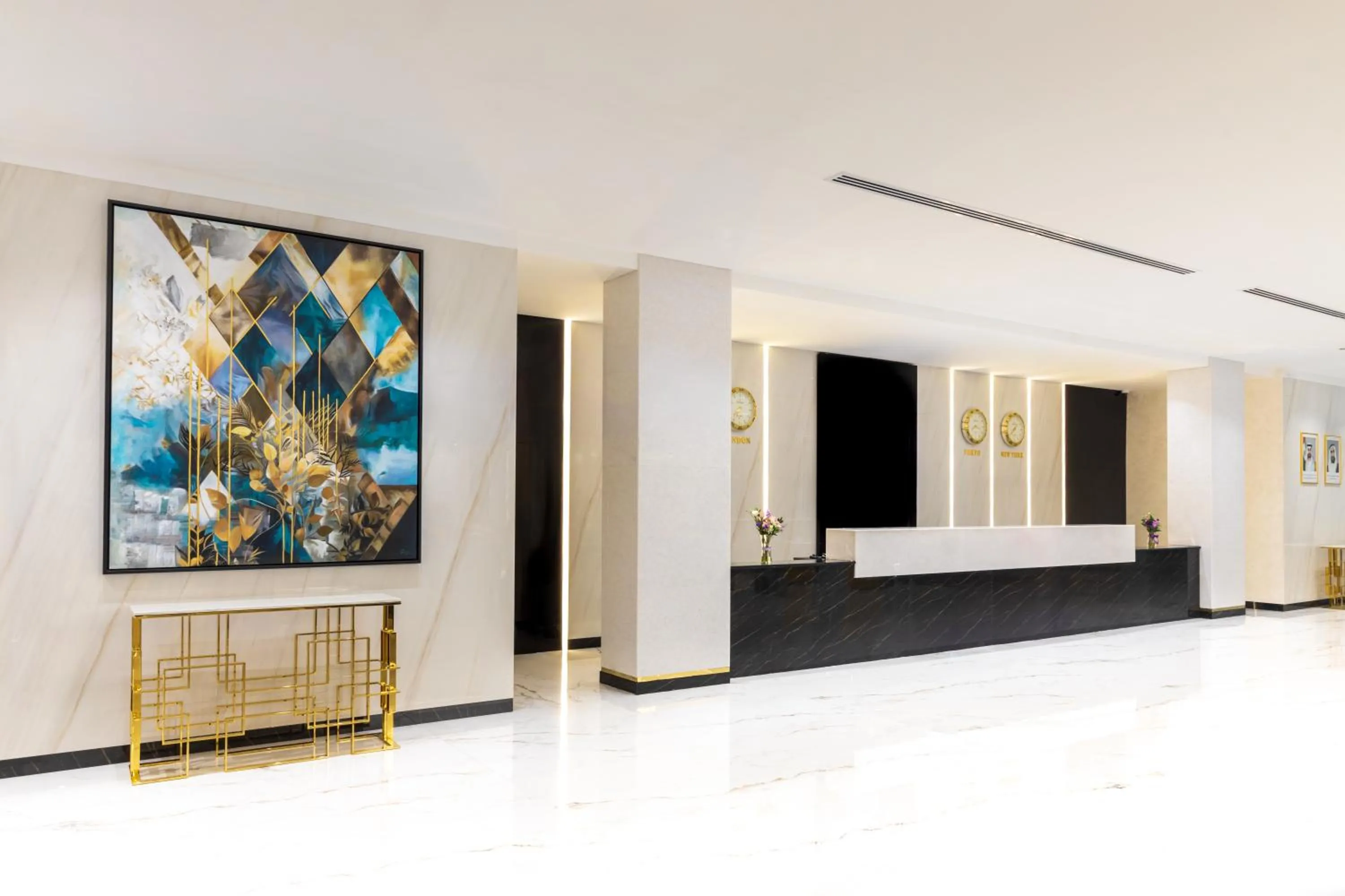 Lobby or reception in MD Hotel By Gewan