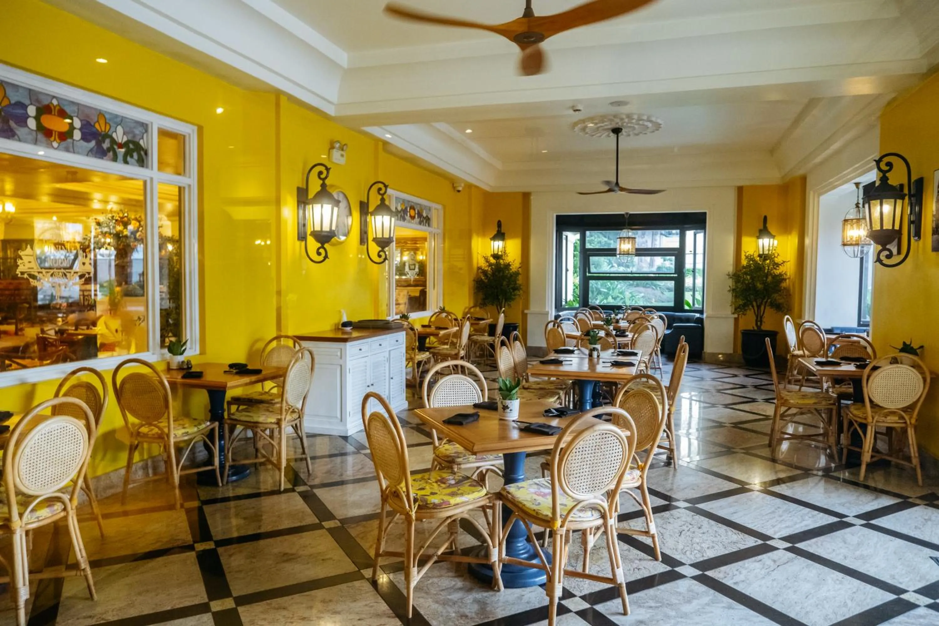 Restaurant/places to eat in The IMPERIAL Vung Tau Hotel