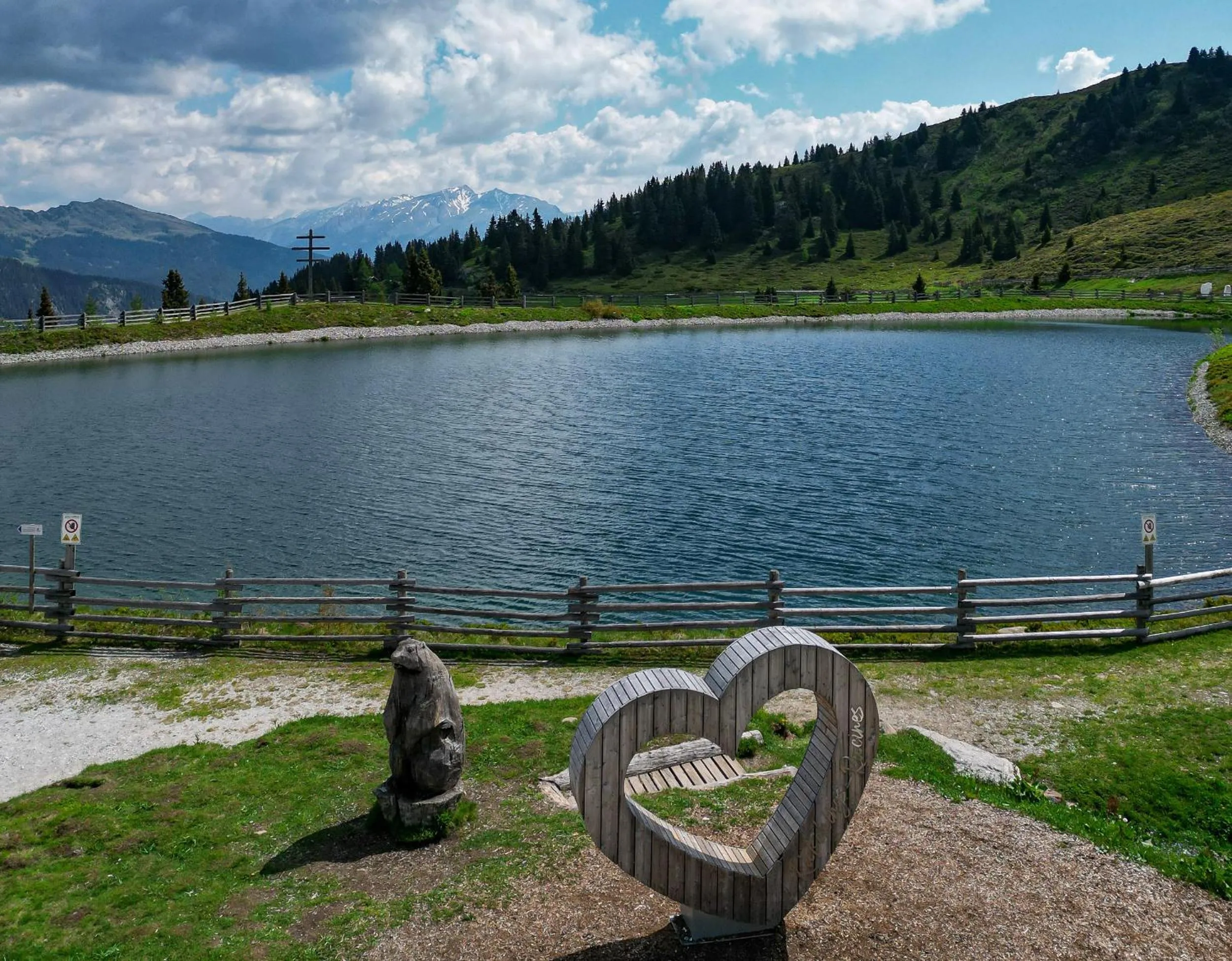 Summer in Tenne Lodges