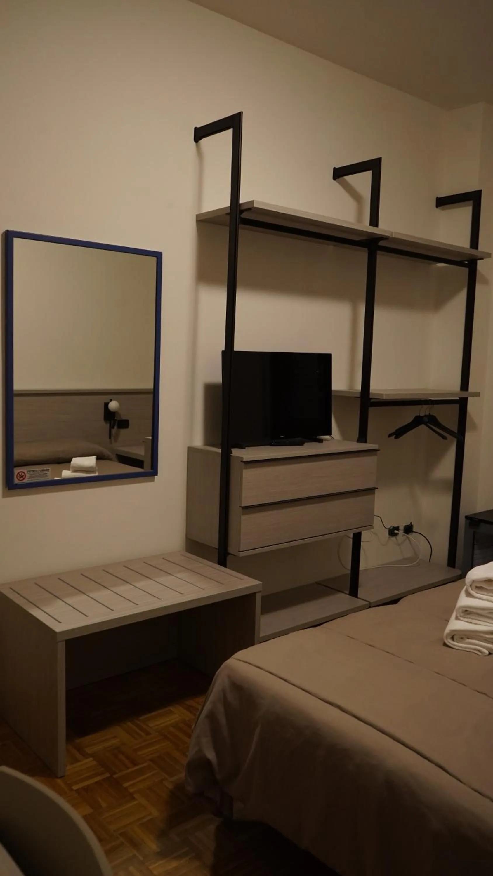 Bed in Hotel Astoria