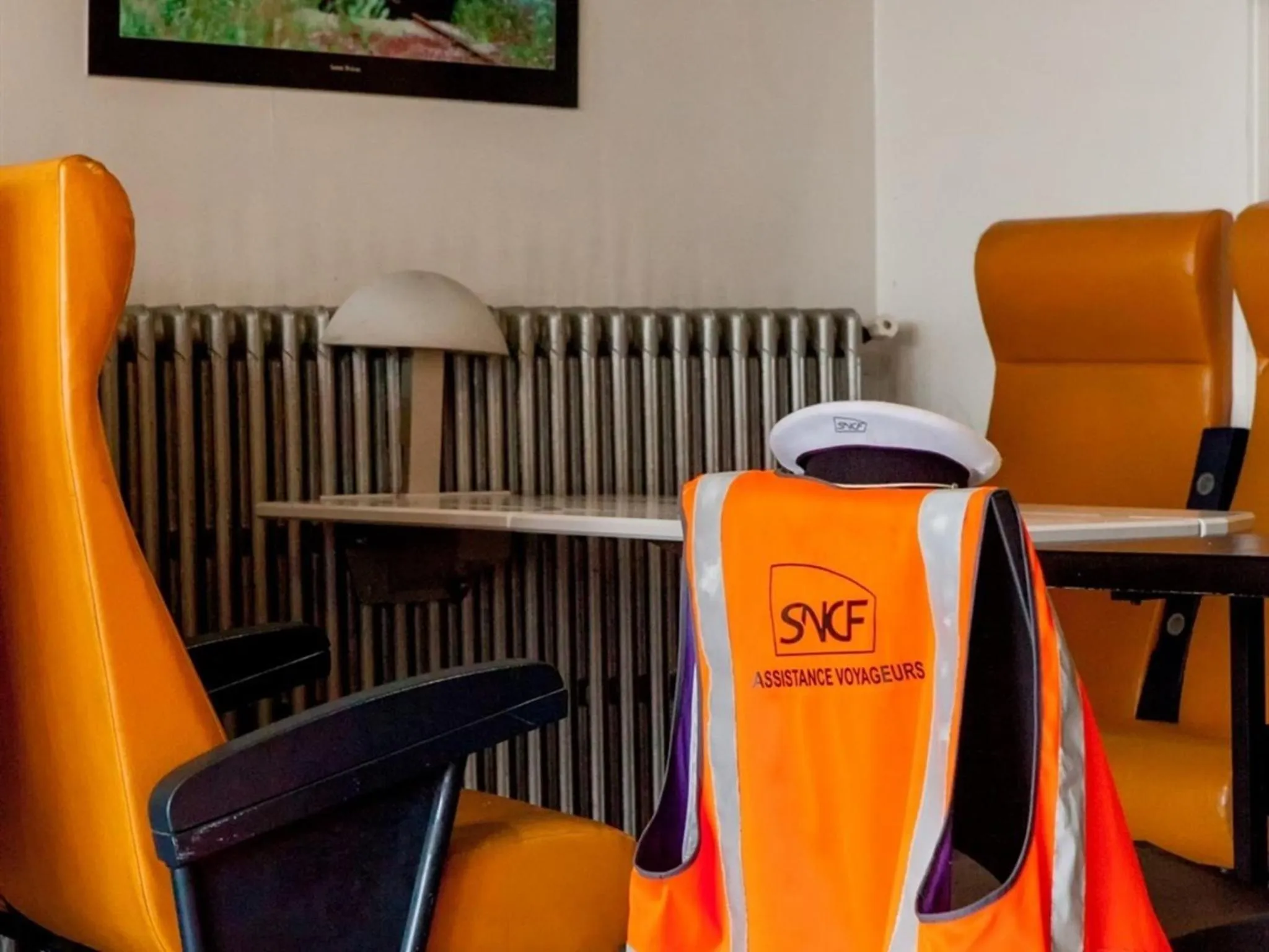 Bedroom in Hébergement Insolite Picasso