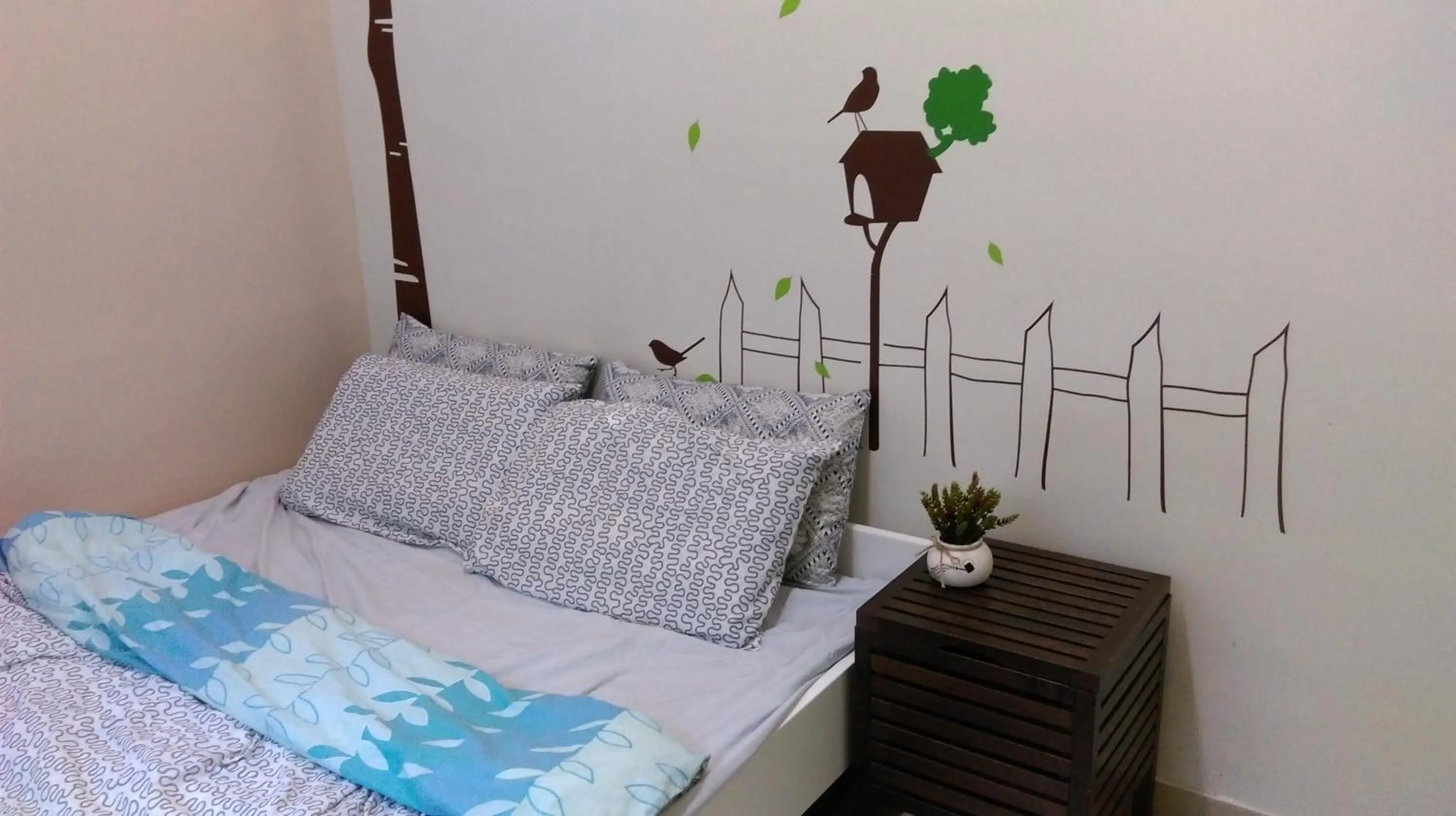 Bed in YHA Ngong Ping SG Davis Youth Hostel