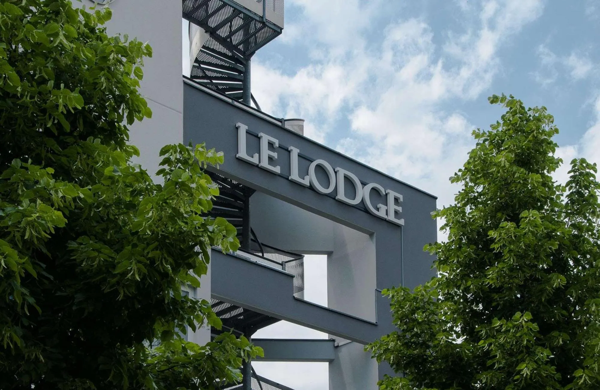 Property building in Le Lodge Brit Hotel Strasbourg Zenith