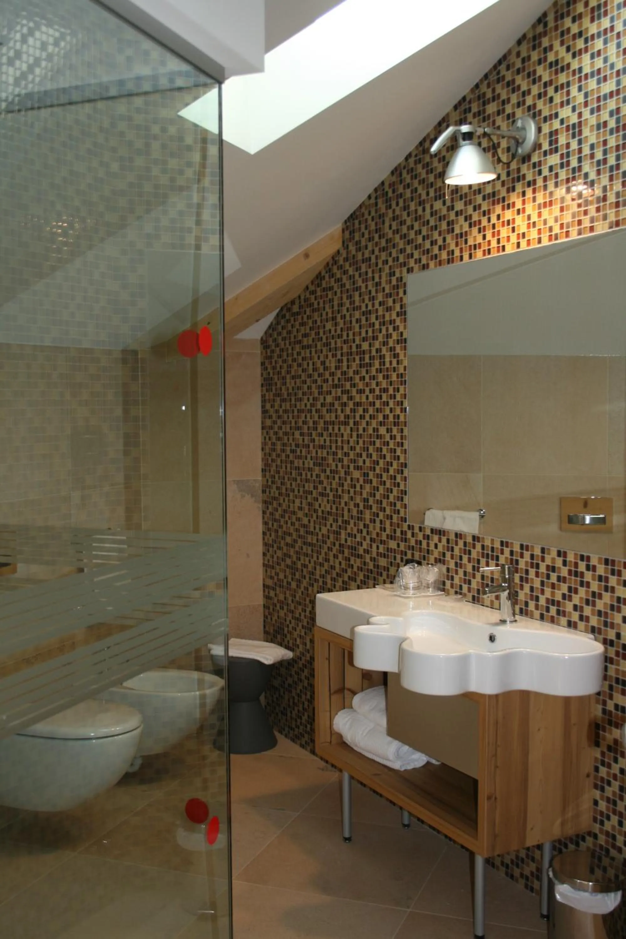 Photo of the whole room in Hotel Orso Grigio