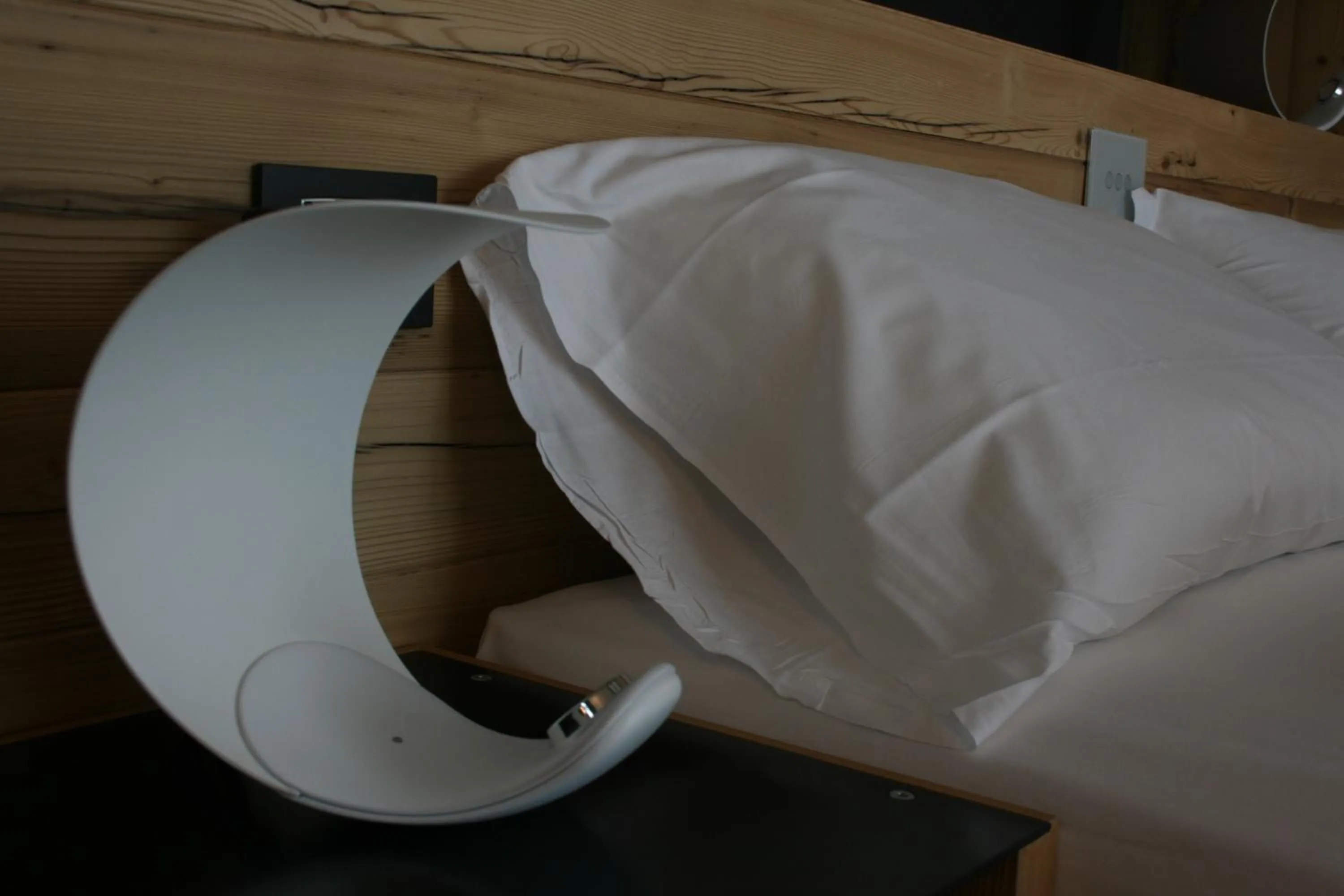 Decorative detail, Bed in Hotel Orso Grigio