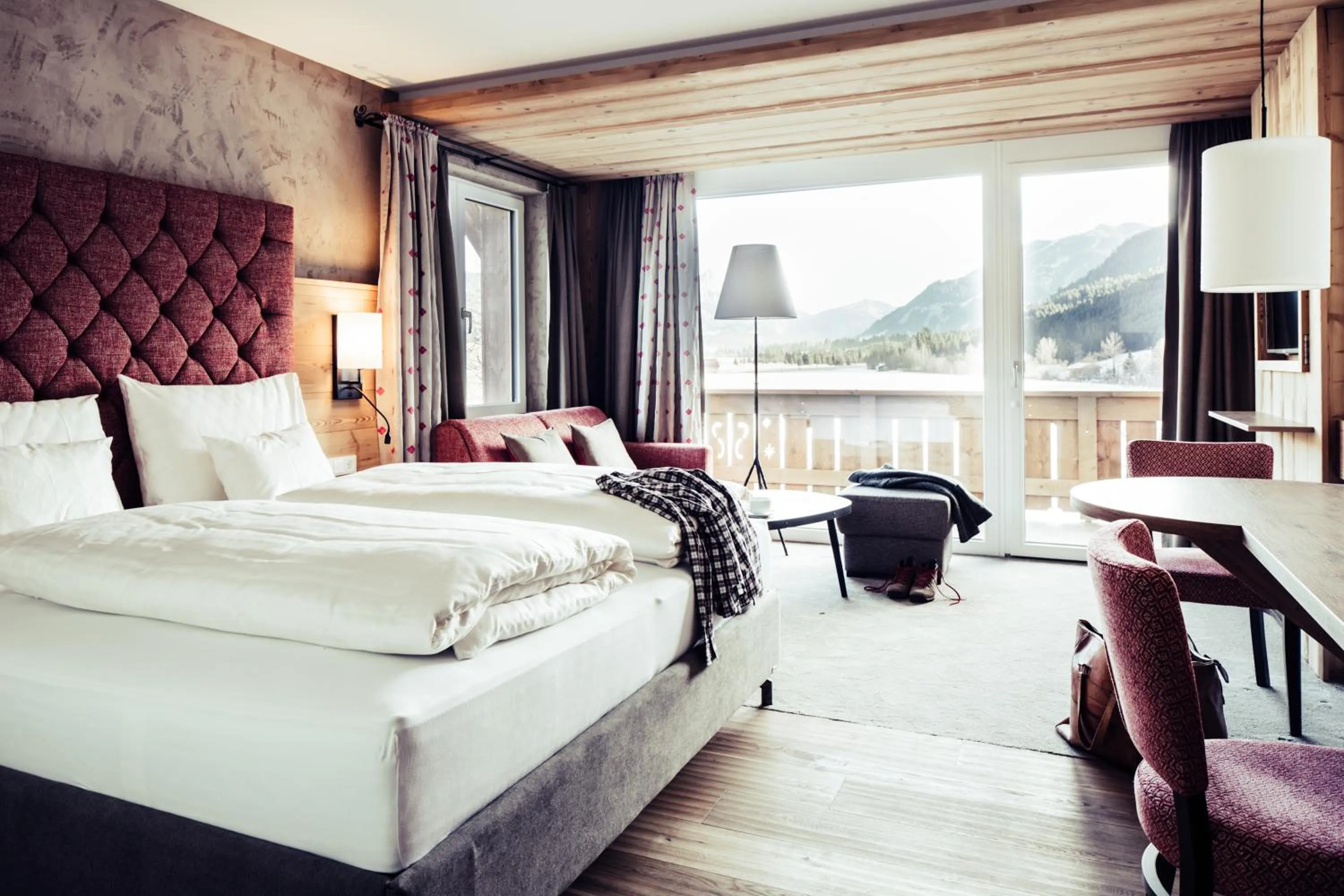 Bed in Biohotel Bergzeit