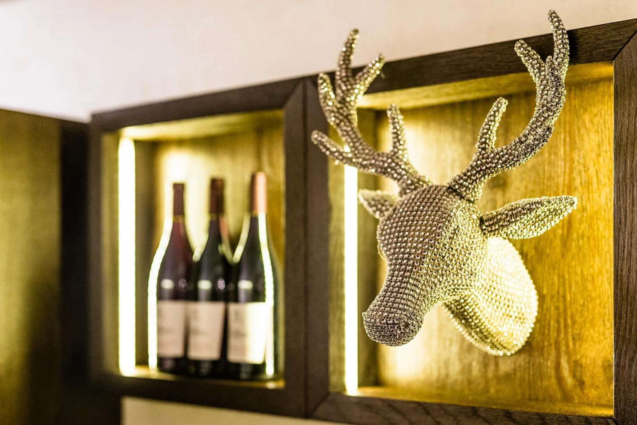 Decorative detail in Boutique & Fashion Hotel Maciaconi - Gardenahotels