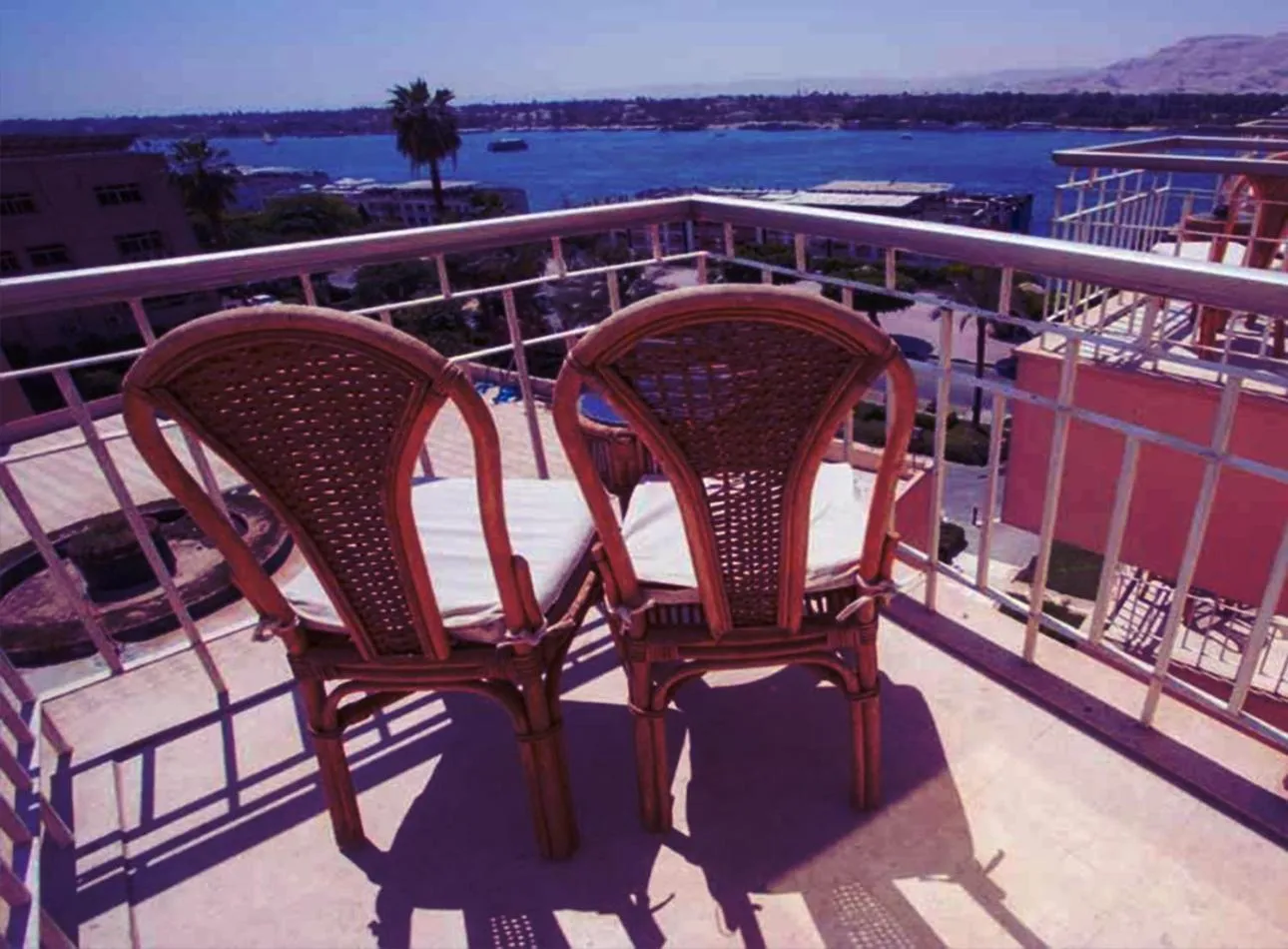 Balcony/Terrace in Aracan Eatabe Luxor Hotel