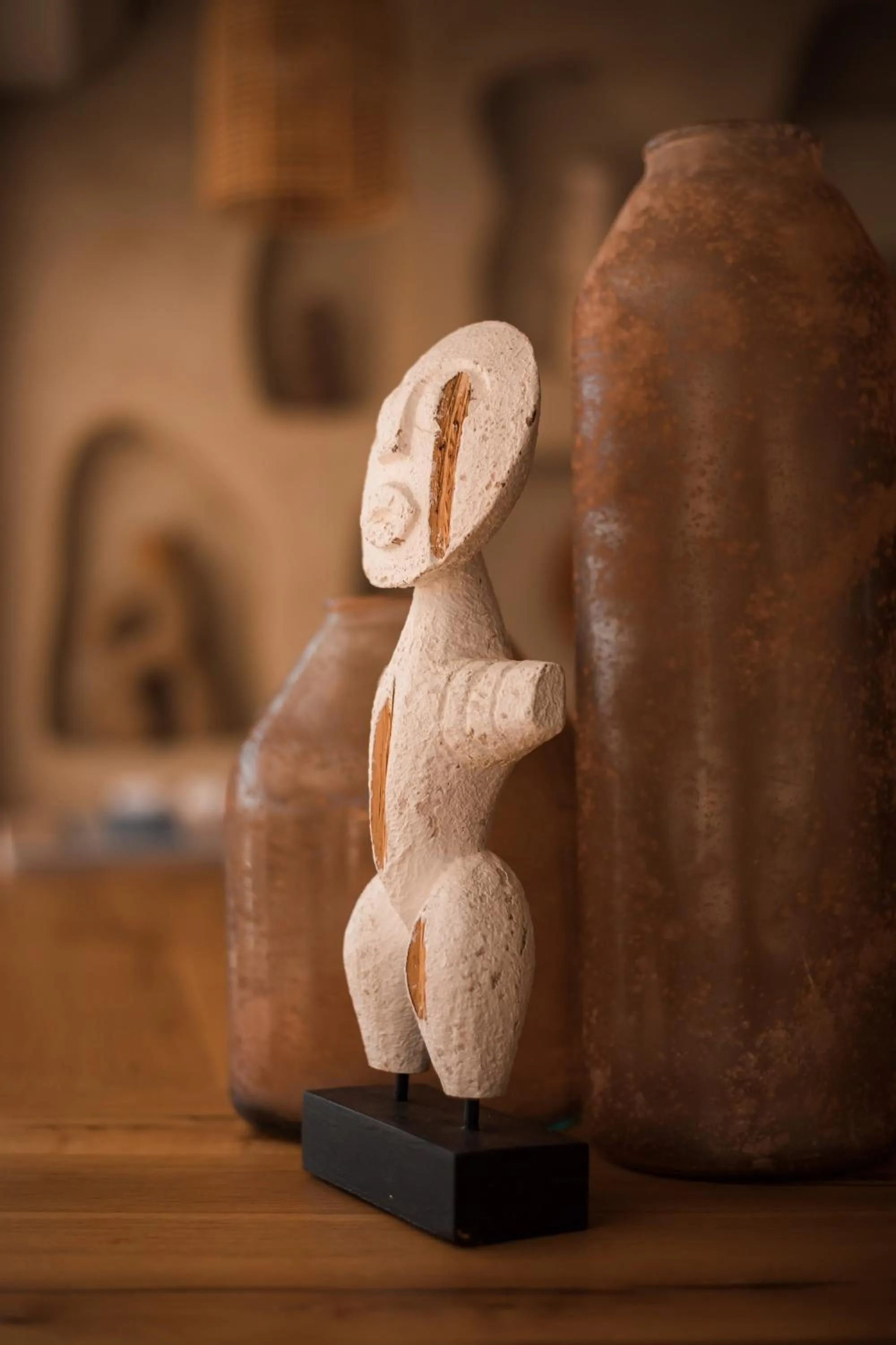 Decorative detail in Lambis Studios & Apartments