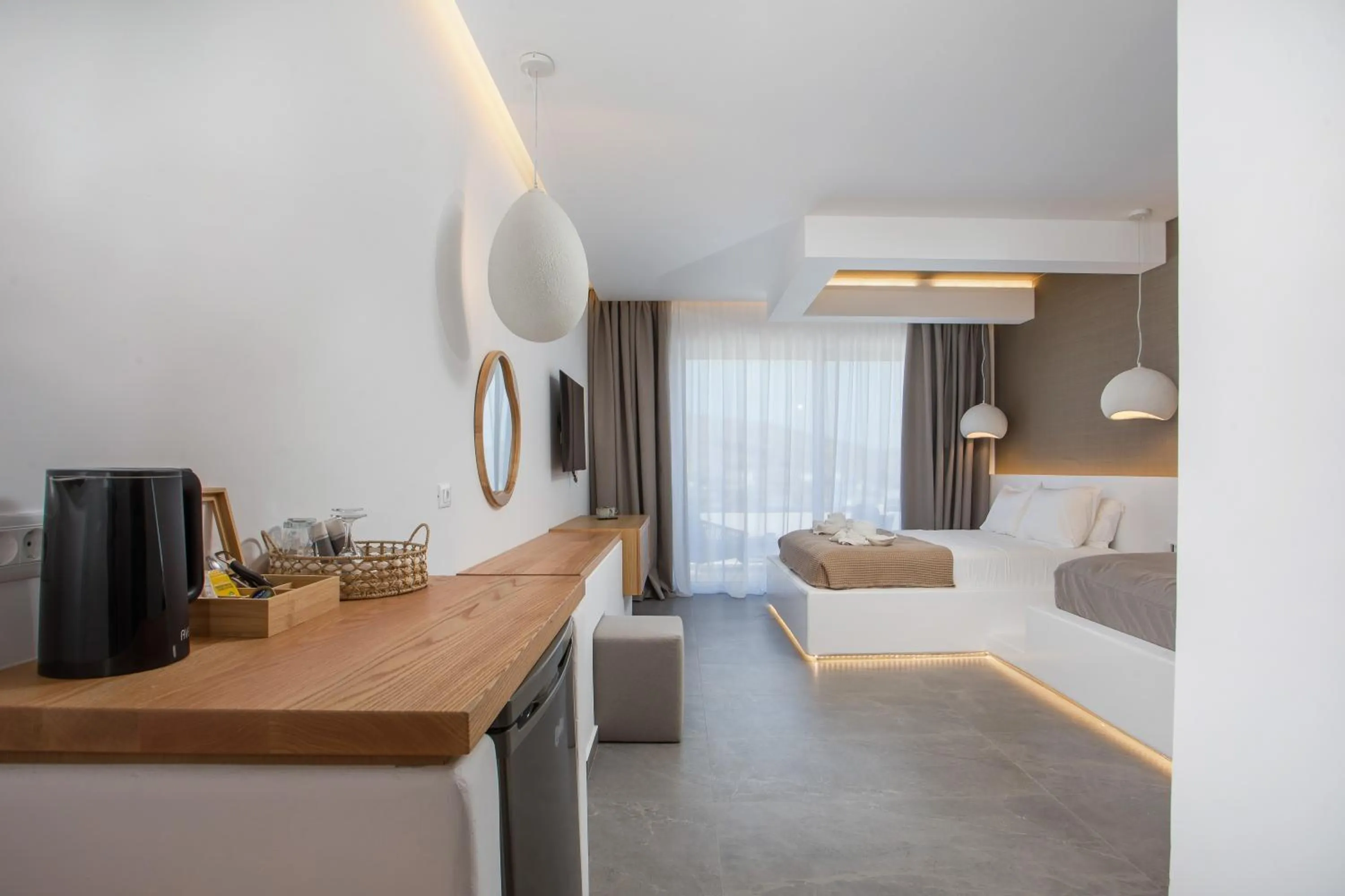 Bed in Lambis Studios & Apartments