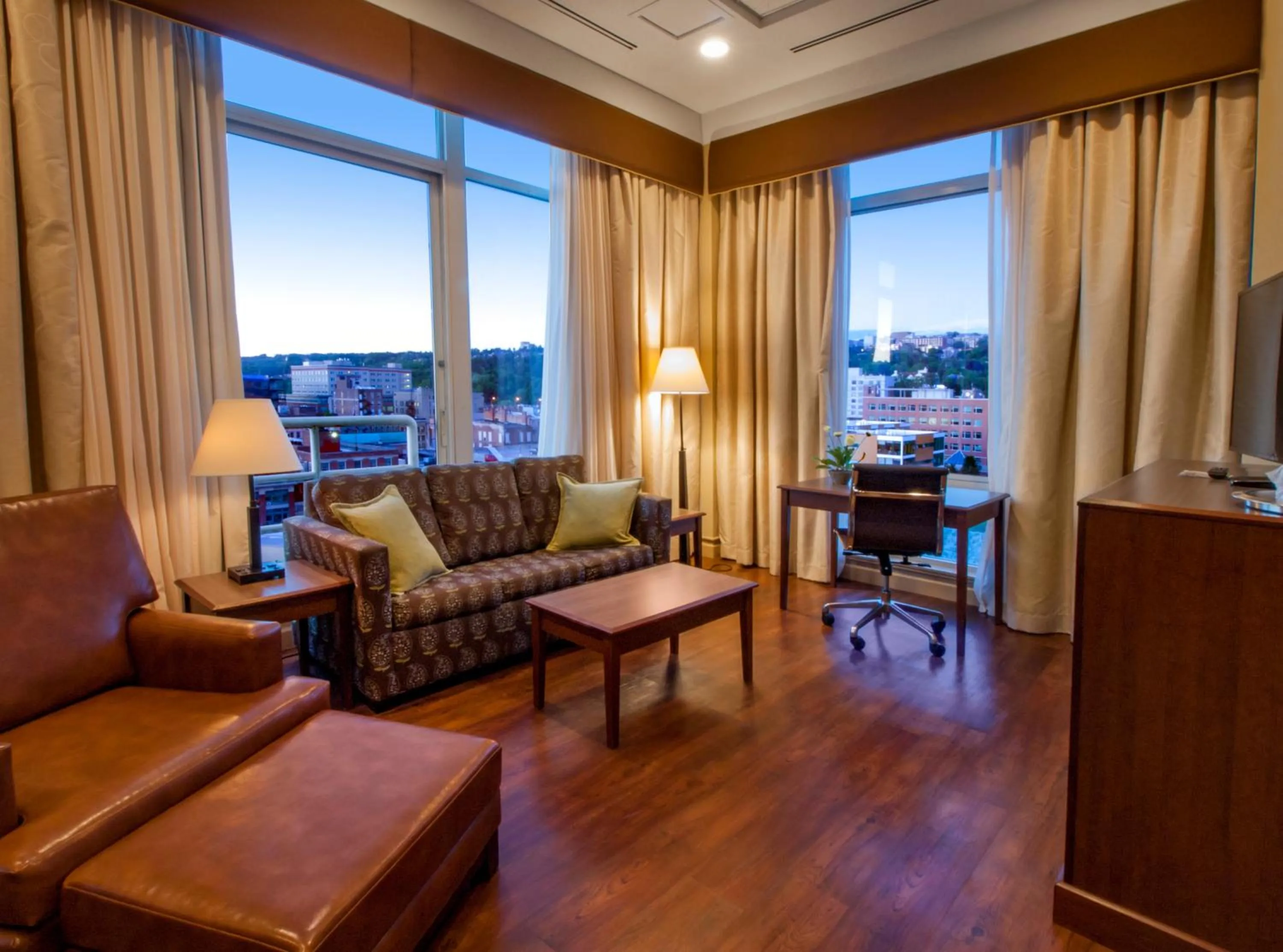 Seating area in Hotel Ithaca