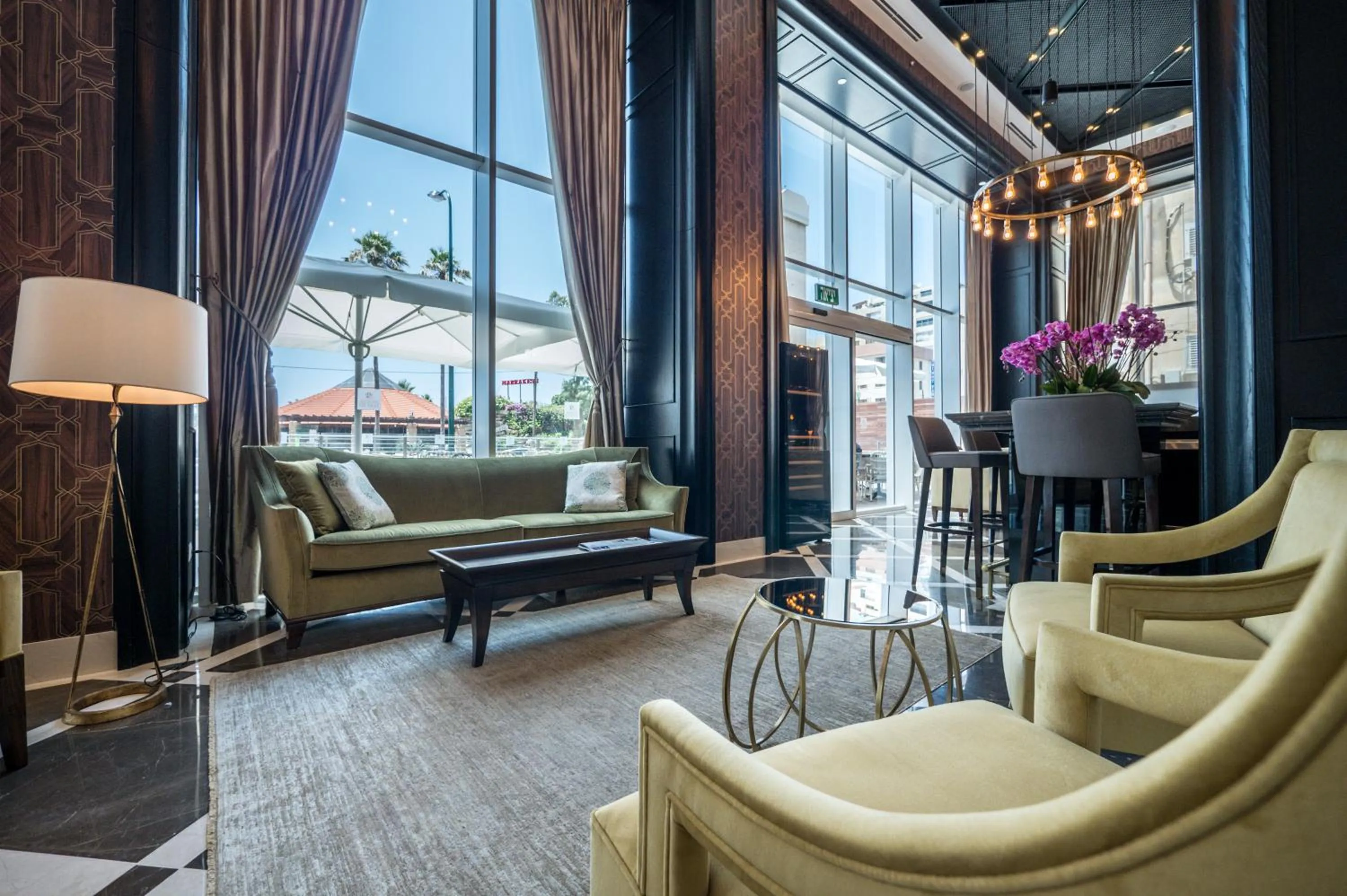 Lobby or reception in David Tower Hotel Netanya by Prima Hotels - 16 years Plus